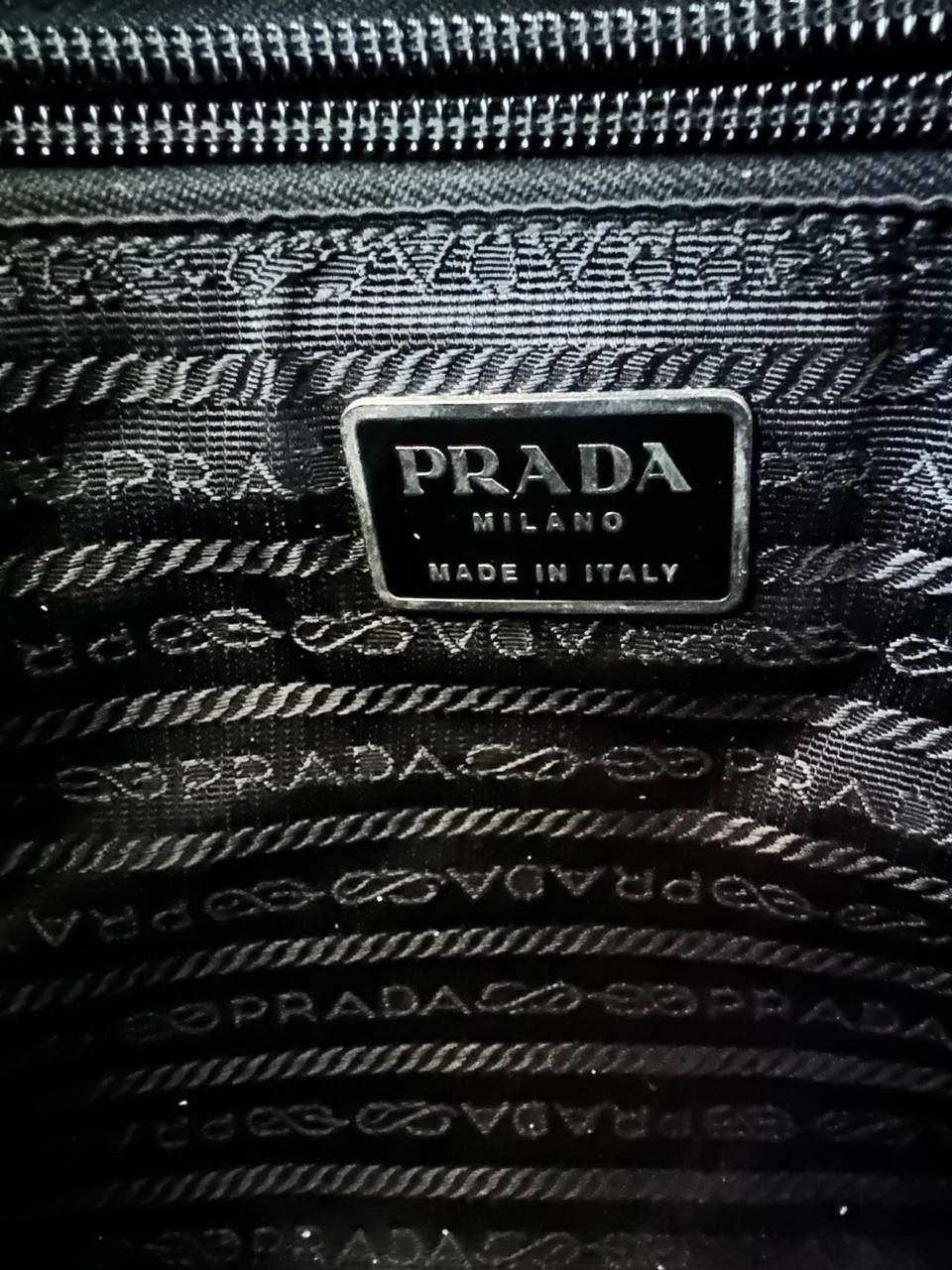 Prada PRADA VINTAGE METAL HANDLE BLACK LEATHER BAG RARE WITH COA Size ONE SIZE - 4 Thumbnail