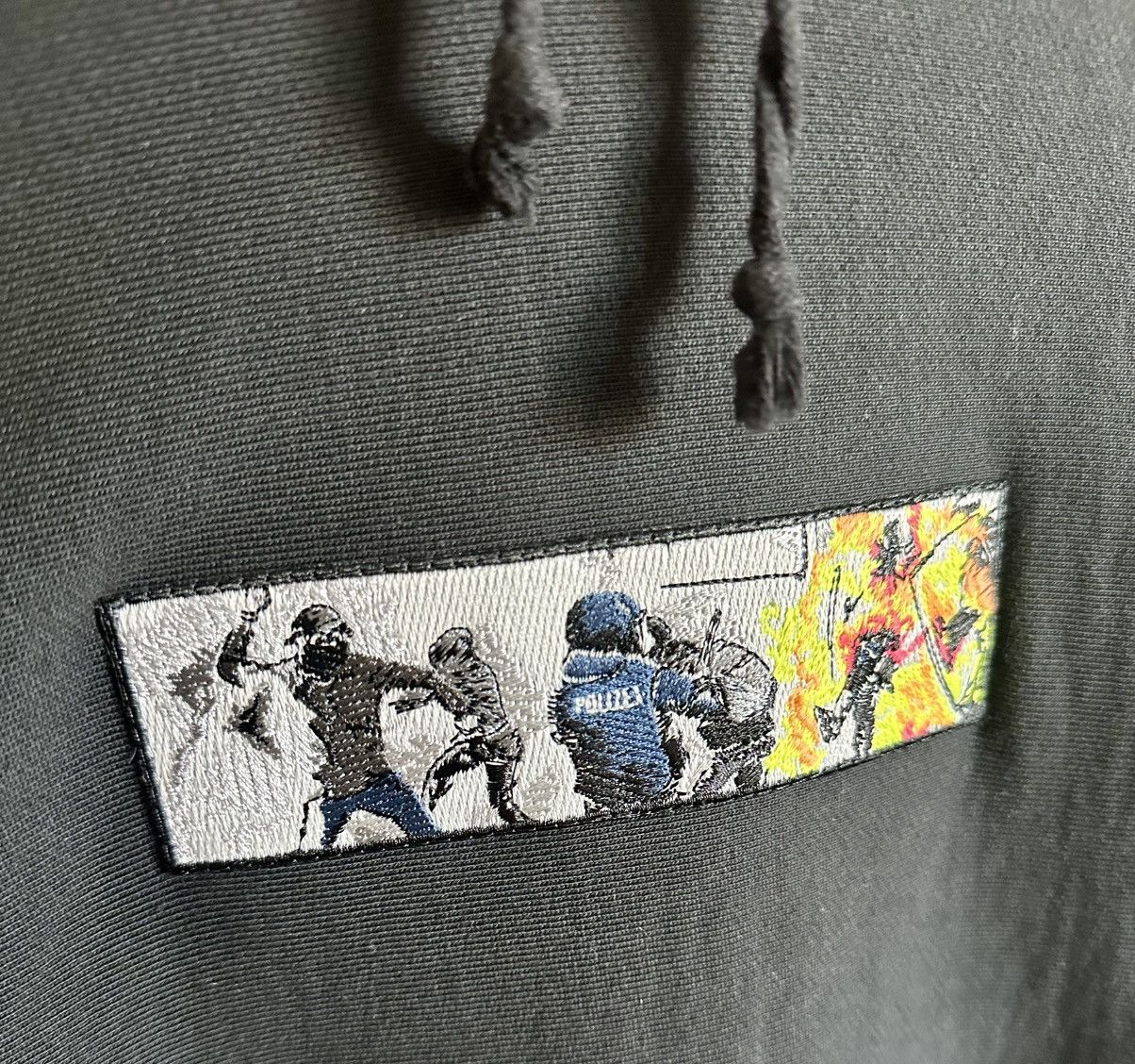 Derschutze Derschutze Polizei Hoodie Size US M / EU 48-50 / 2 - 2 Thumbnail