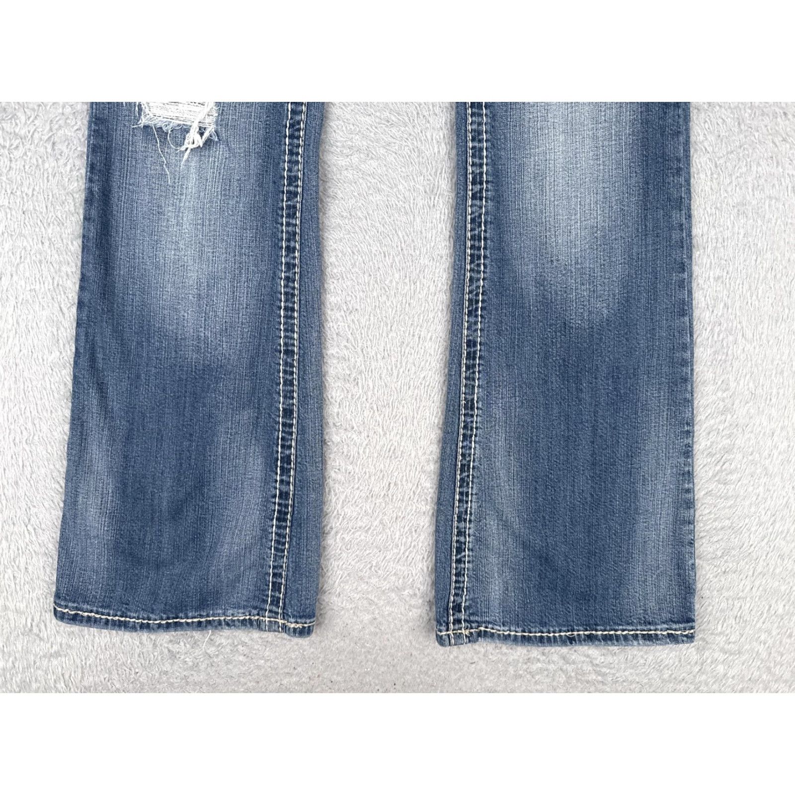Denime Premiere Denim Jeans Womens 7/8 Bootcut Distressed Pockets Embroidered Back Flap Pocket 5-Pocket Denim Size 28" / US 6 / IT 42 - 2 Thumbnail
