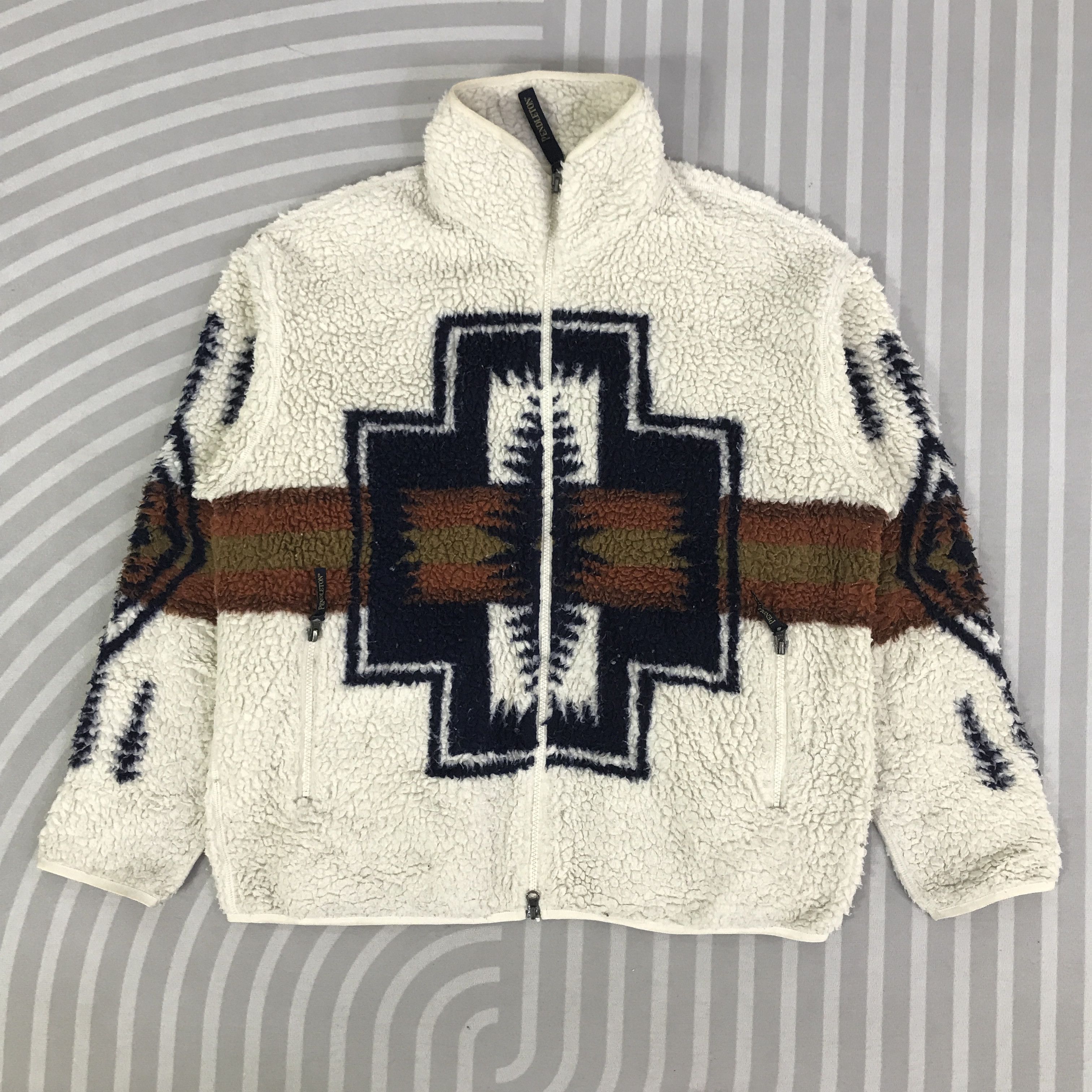 Pendleton Vintage Pandleton navajo sherpa Jacket K85B18 Size US L / EU 52-54 / 3 - 1 Thumbnail