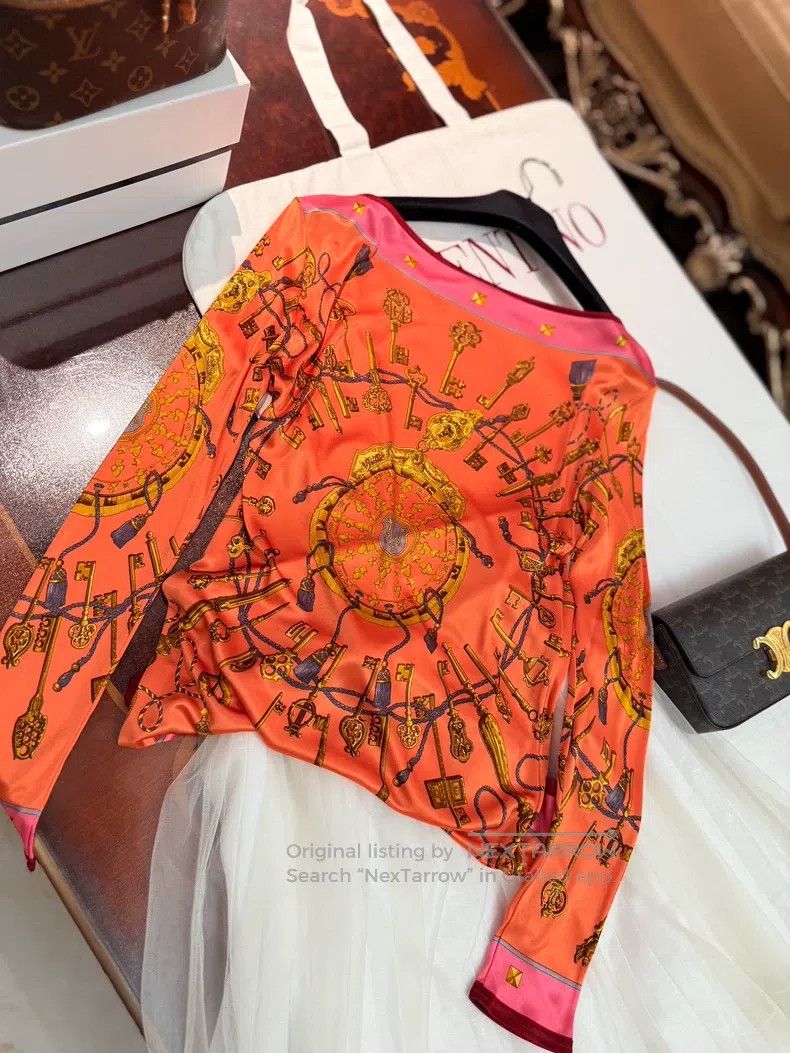 Hermes Hermes Long-sleeved Tee Blouse with Scarf Pattern Knitted Size XS / US 0-2 / IT 36-38 - 3 Thumbnail