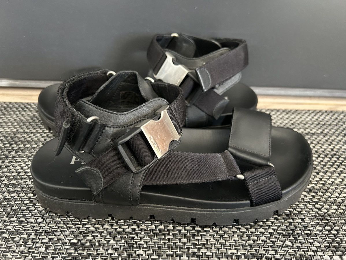Prada *PRADA* Black Sporty Nylon & Leather Tape Strap Sandals 10 Size US 10 / EU 43 - 5 Thumbnail