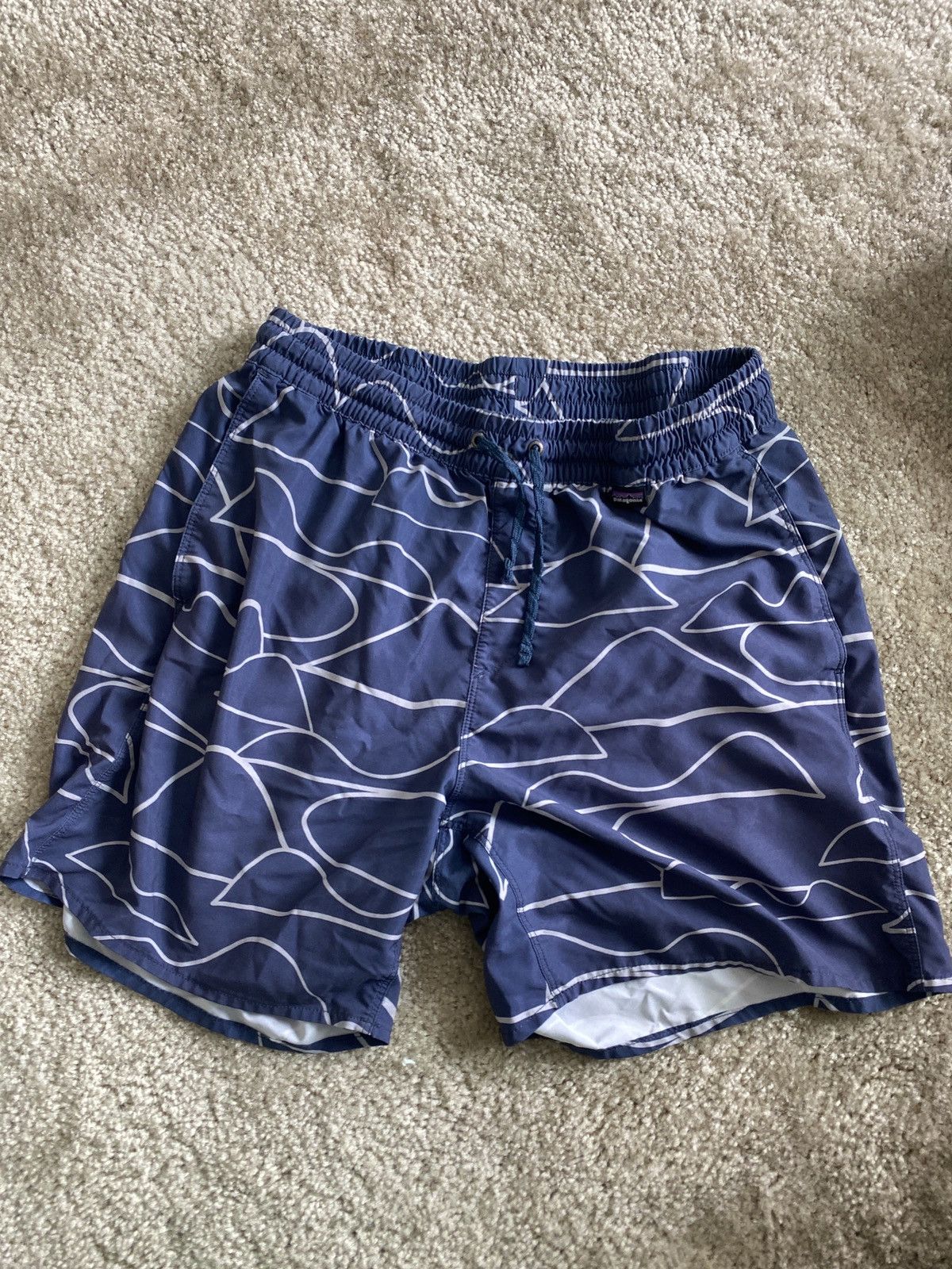 Patagonia Patagonia Hydropeak Volleys (M) Size US 32 / EU 48 - 1 Thumbnail