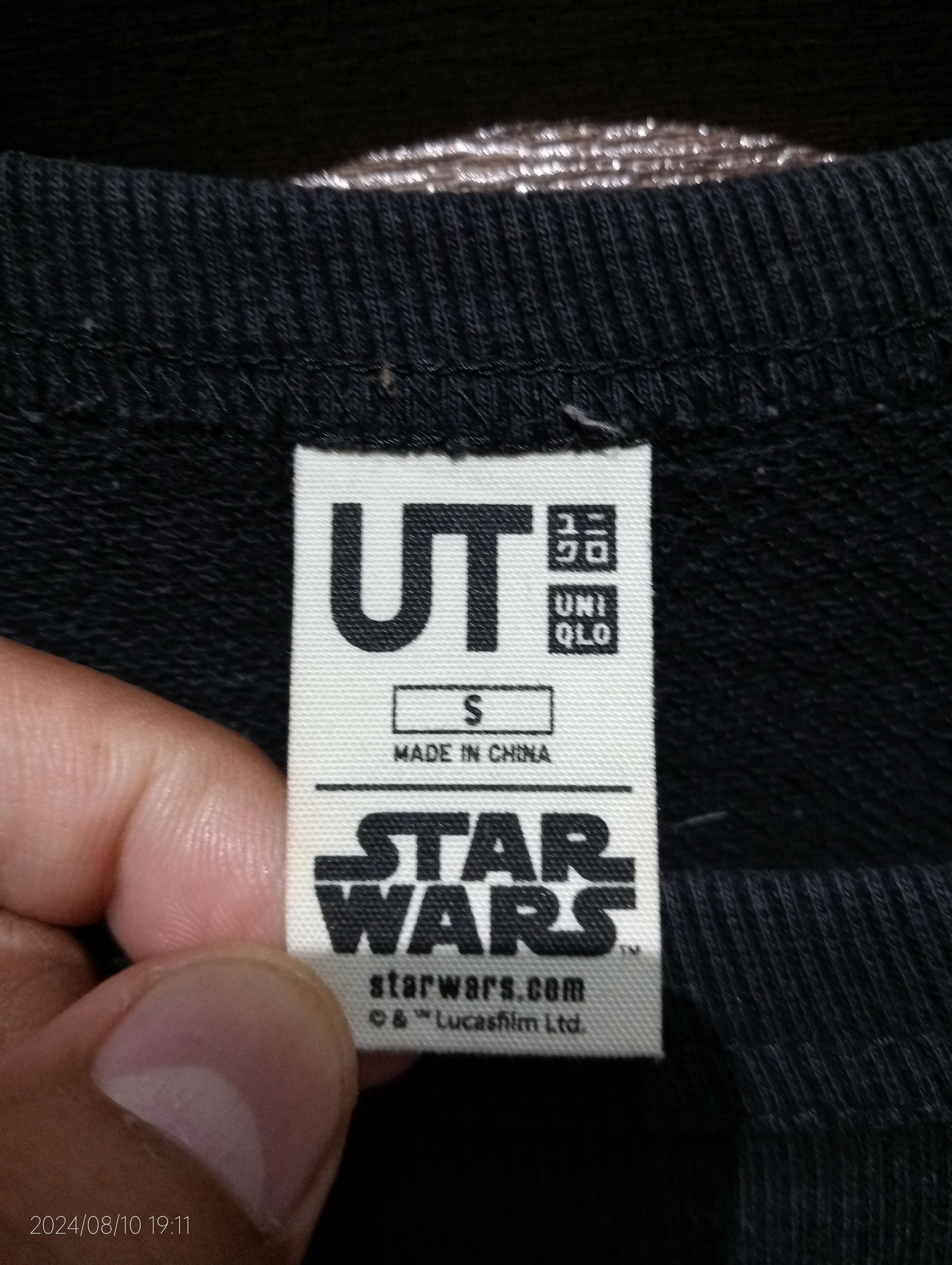 Other Vintage Uniqlo X Star Wars Crewneck Sweatshirt Size US S / EU 44-46 / 1 - 5 Thumbnail