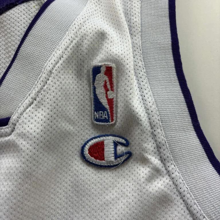 Champion Toronto Raptors Vince Carter Champion EU home NBA jersey M Size US M / EU 48-50 / 2 - 5 Thumbnail