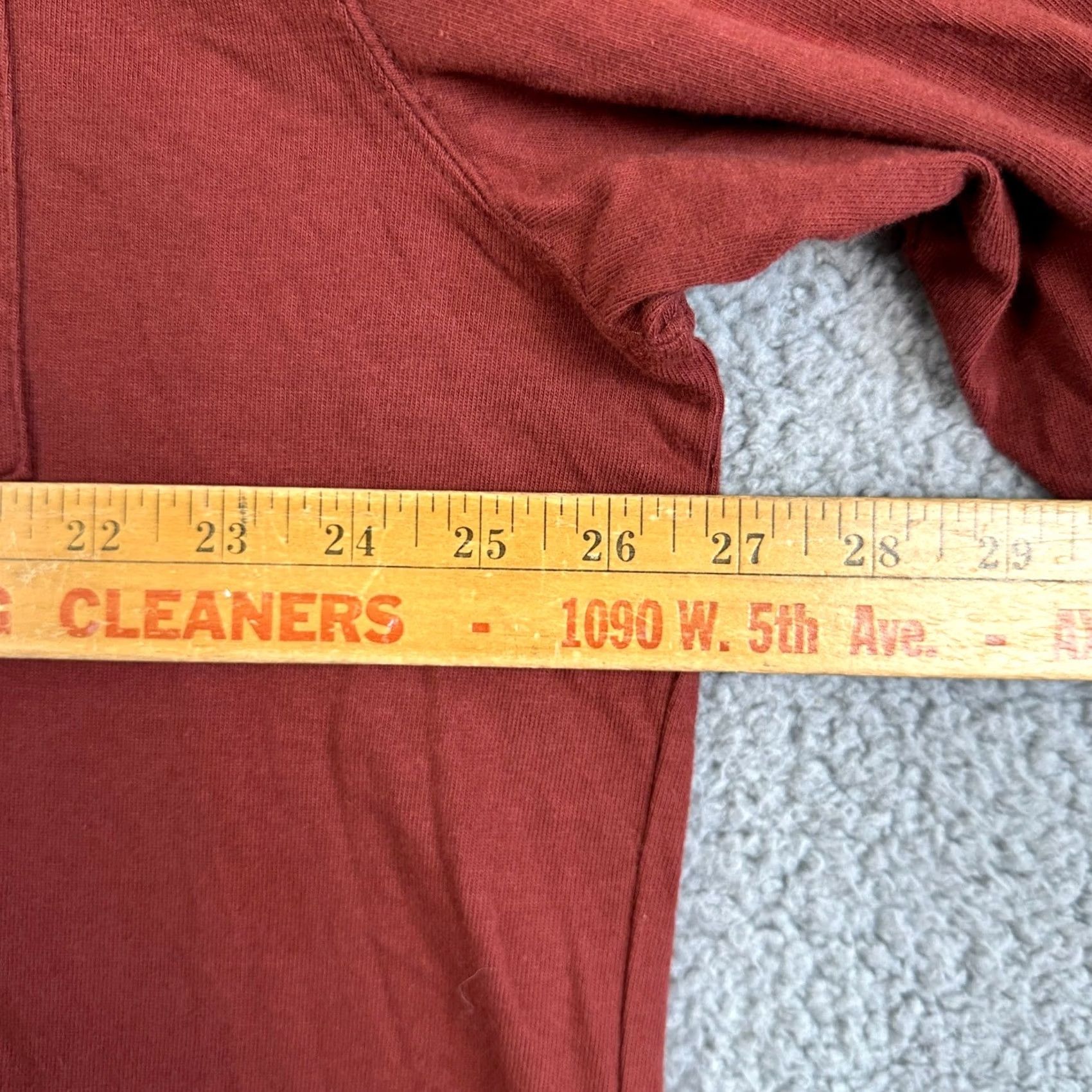 Duluth Trading Company Duluth Trading Co T-Shirt Henley Mens XL Red Work Relaxed Longtail Long Sleeve Size US XL / EU 56 / 4 - 5 Thumbnail
