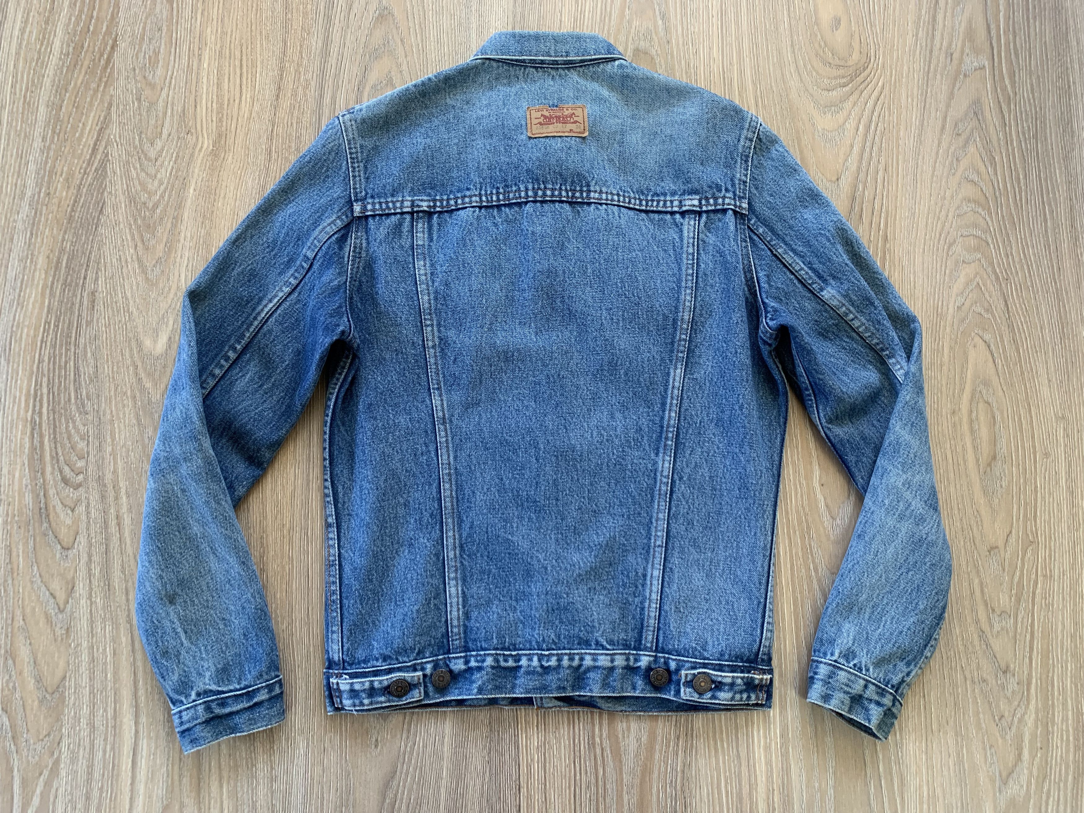 Levi's Vintage Clothing Levi’s Vintage Denim Trucker Jacket Made in France Size L / US 10 / IT 46 - 10 Thumbnail
