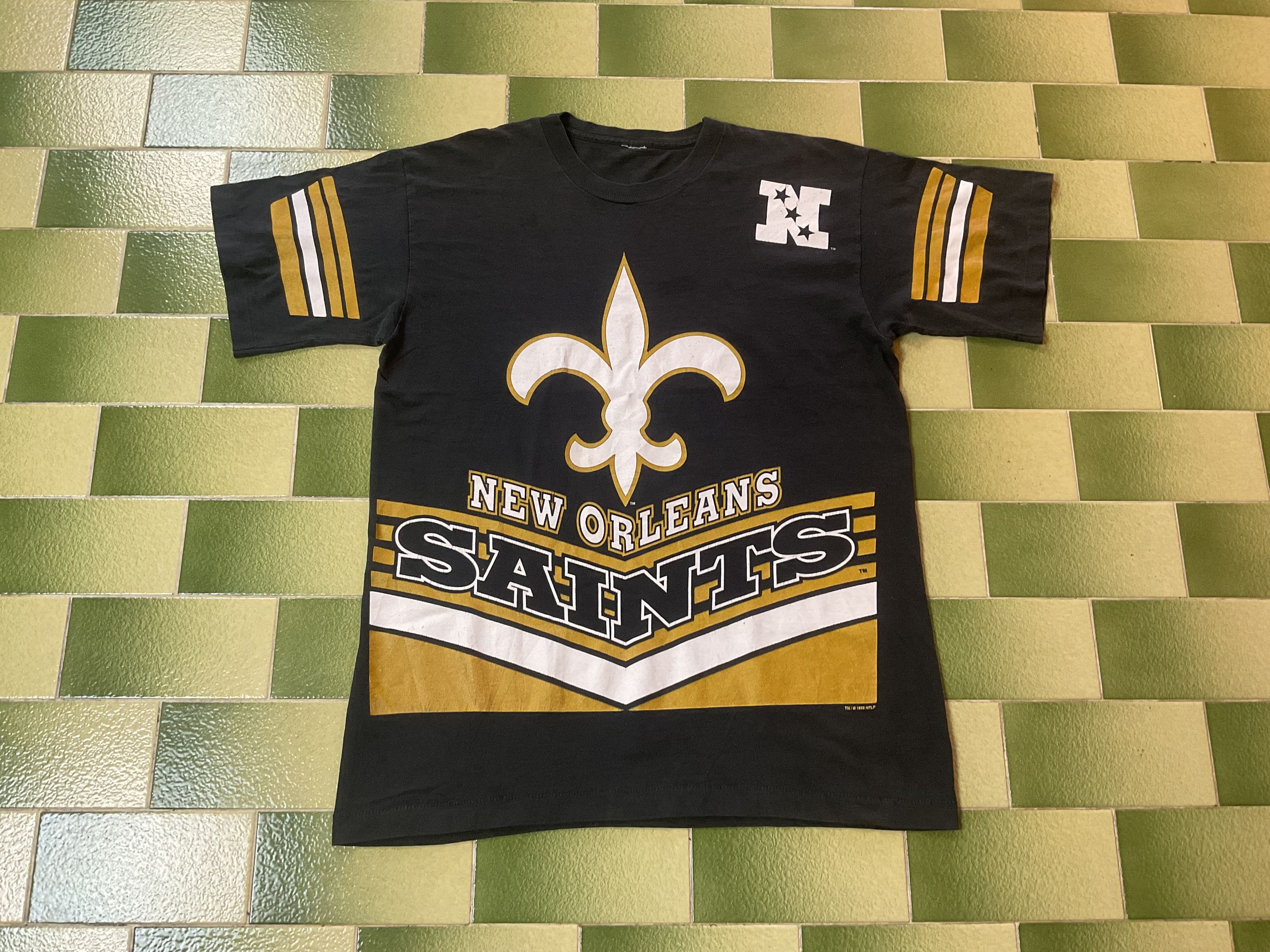 NFL Vintage 1995 NFL New Orleans Saints T-Shirt Size US L / EU 52-54 / 3 - 1 Thumbnail