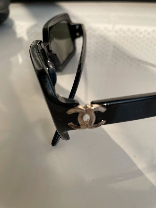 Chanel Chanel Sunglasses 5031 CC 4017 Rhinestone Logo Rimless Size ONE SIZE - 2 Thumbnail