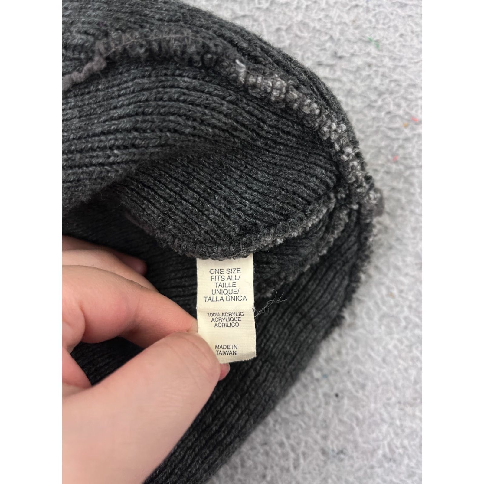 Adidas ADIDAS Beanie Adult One Size Gray Knit 100% Acrylic Winter Ski Logo Hat Mens Size ONE SIZE - 7 Thumbnail