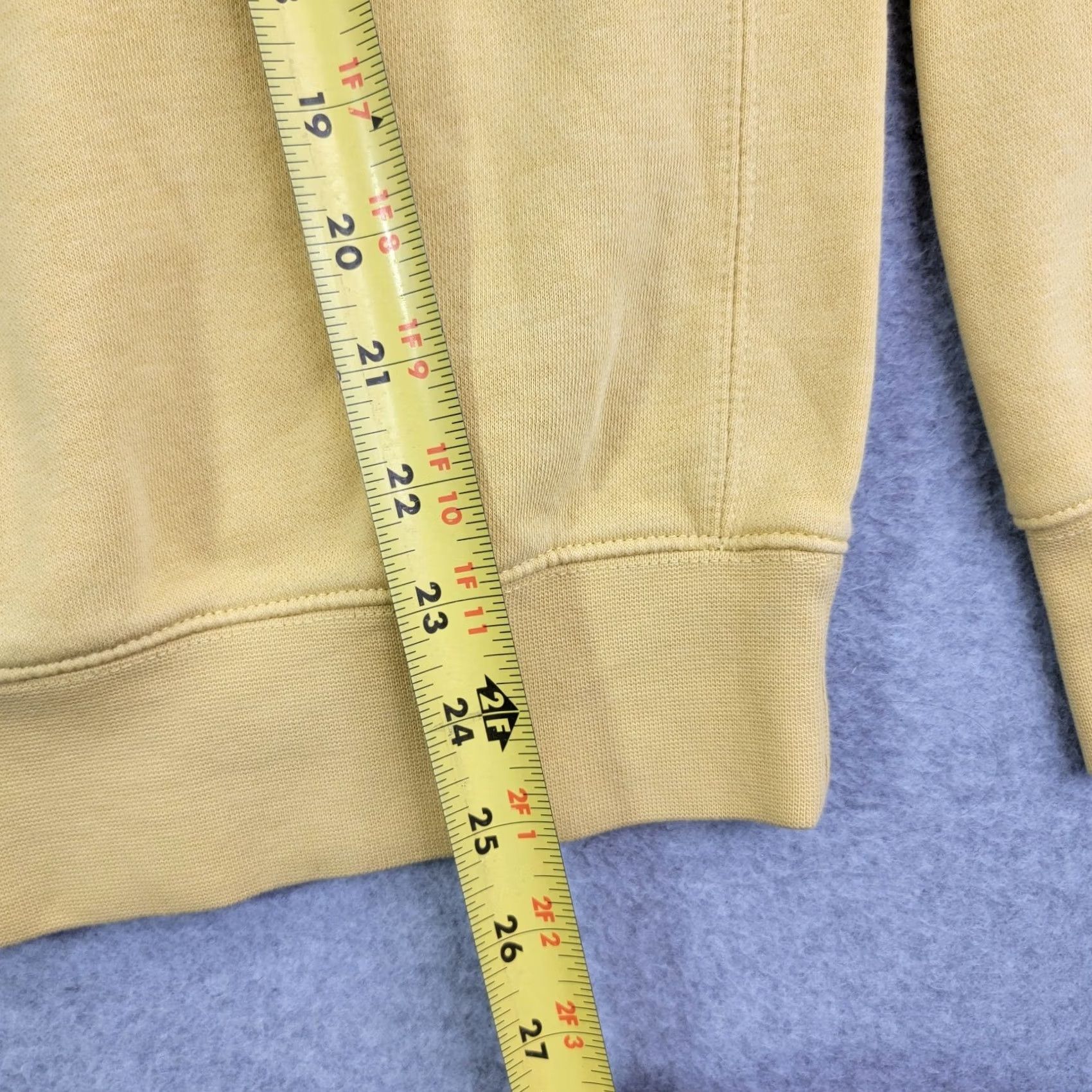 Nike VINTAGE Nike Swoosh Yellow Gold Pullover Hoodie Sweatshirt Men's M faded Hoodie Size US M / EU 48-50 / 2 - 7 Thumbnail