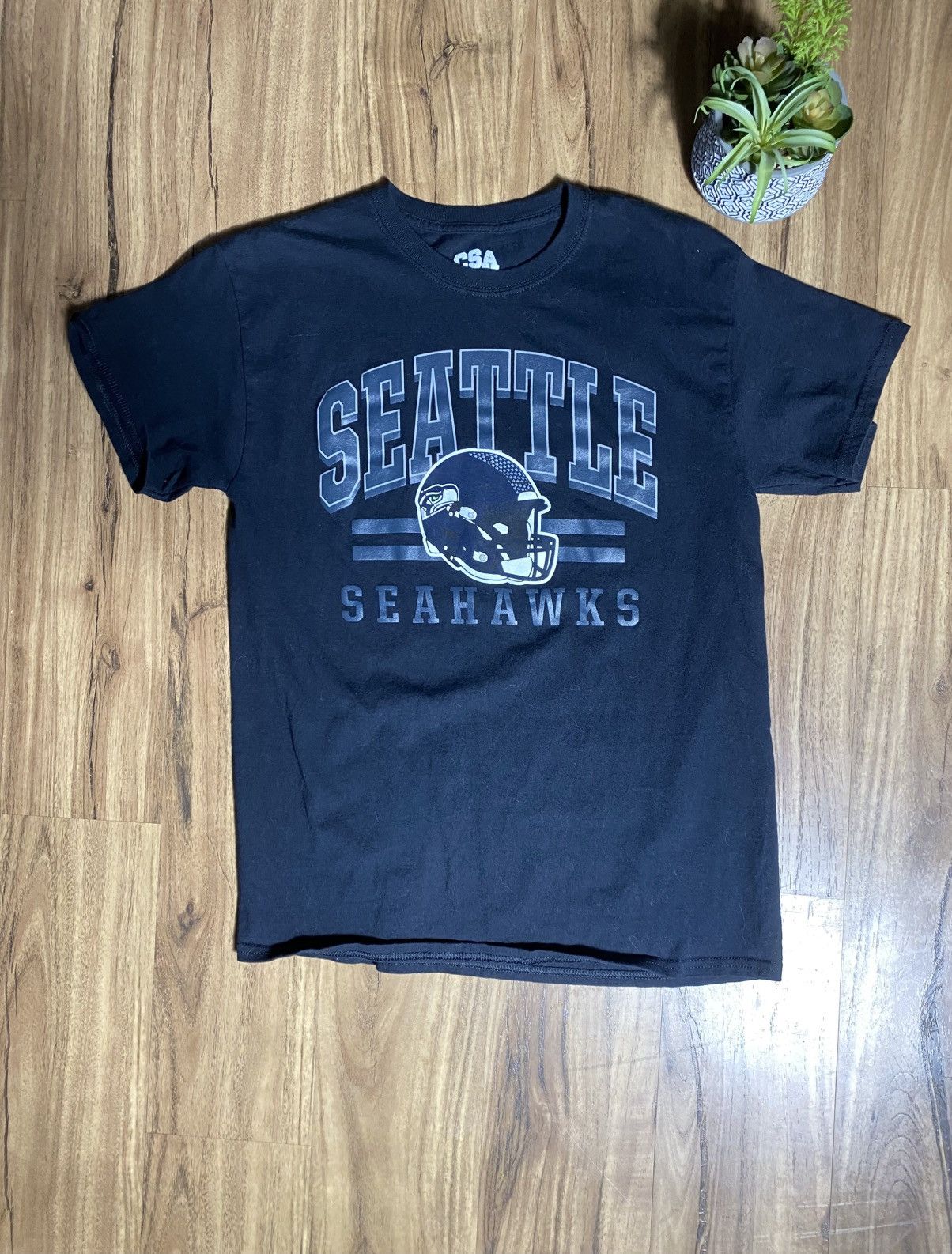 Nike Seattle Seahawks Black Logo Shirt Size US M / EU 48-50 / 2 - 1 Thumbnail