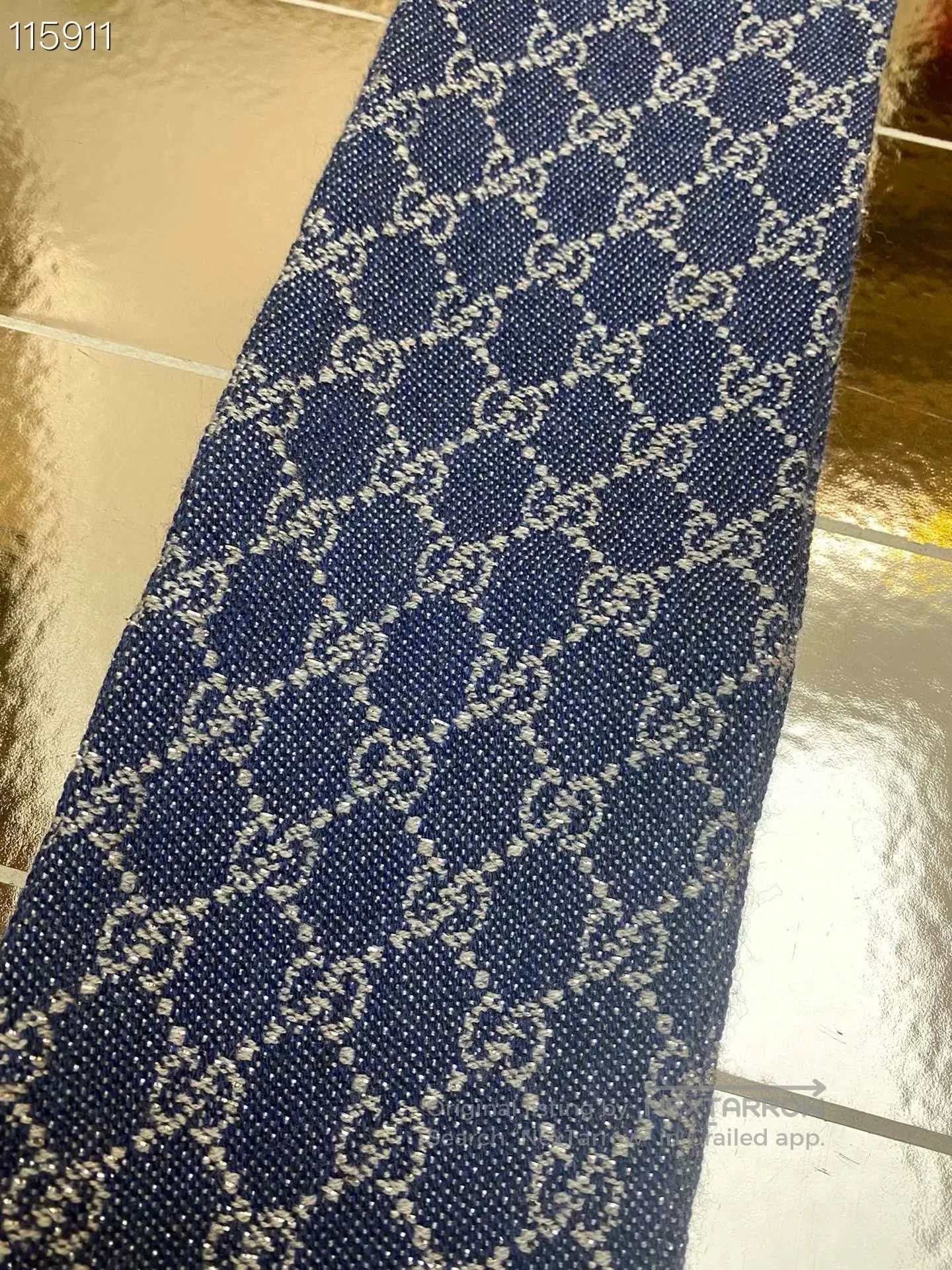 Gucci Gucci Logo Wool Scarf. Size ONE SIZE - 3 Thumbnail