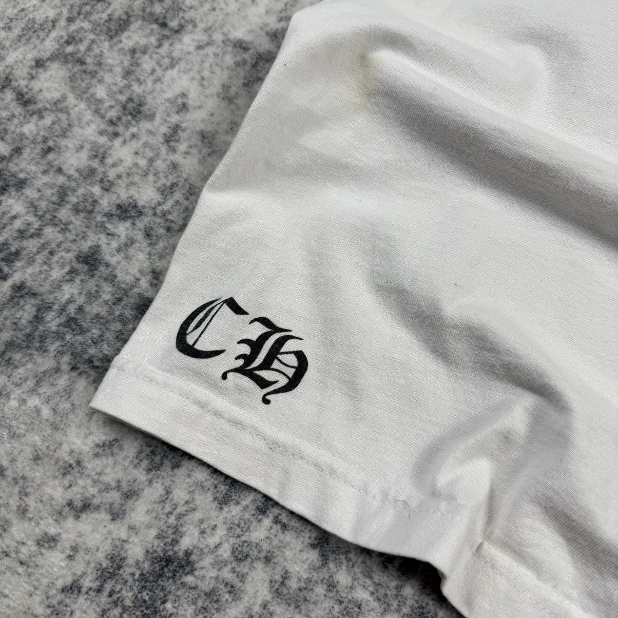 Chrome Hearts Chrome Hearts Vintage Floral Horseshoe Pocket White T-Shirt Size US S / EU 44-46 / 1 - 6 Thumbnail