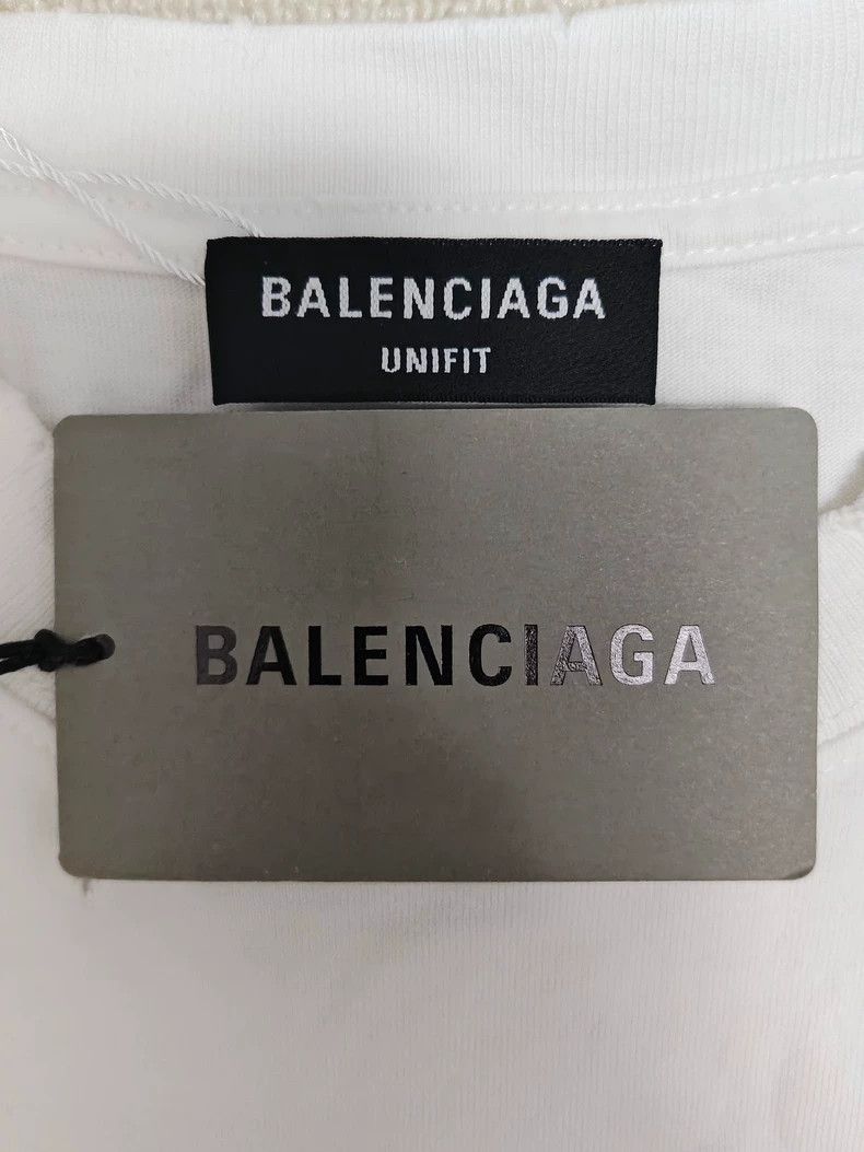 Balenciaga Balenciaga Blurred logo destroys short sleeves Size XXS / US 00 / IT 34 - 4 Thumbnail