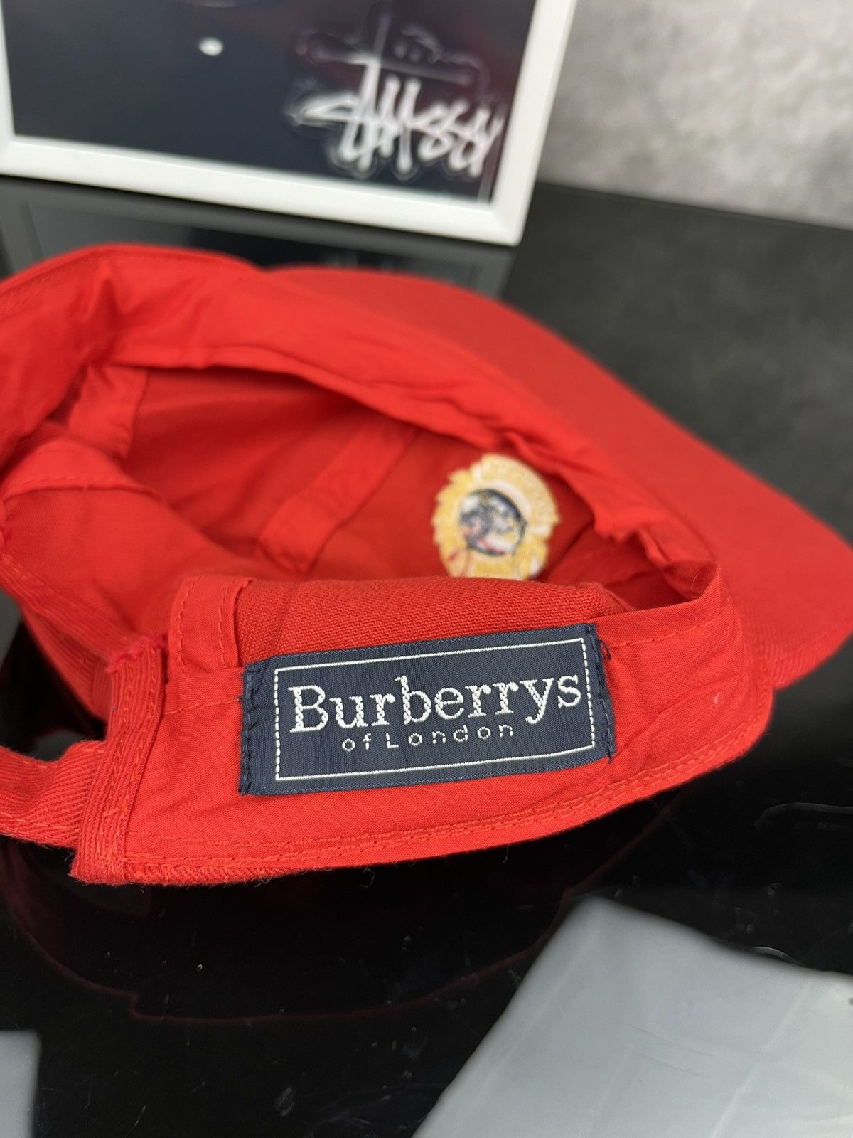 Burberry Vintage 80s Burberrys of London Red Crest Logo Baseball Cap Size ONE SIZE - 3 Thumbnail