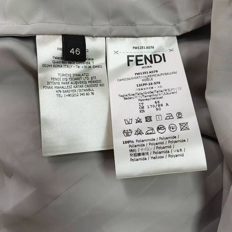 Fendi Fendi Full print logo detail solid colour pointed collar s Size US S / EU 44-46 / 1 - 4 Thumbnail