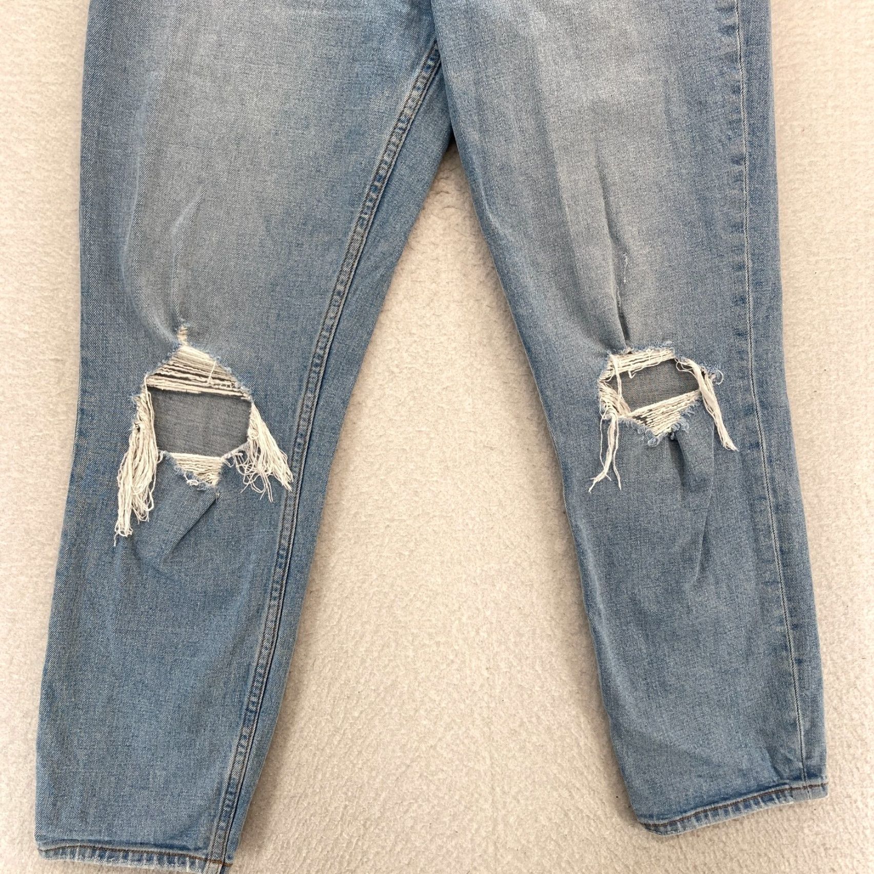 Abercrombie & Fitch Abercrombie & Fitch Curve Love Mom Jeans Women's 27/4 High Rise Blue Distressed Jeans Size 27" / US 4 / IT 40 - 3 Thumbnail