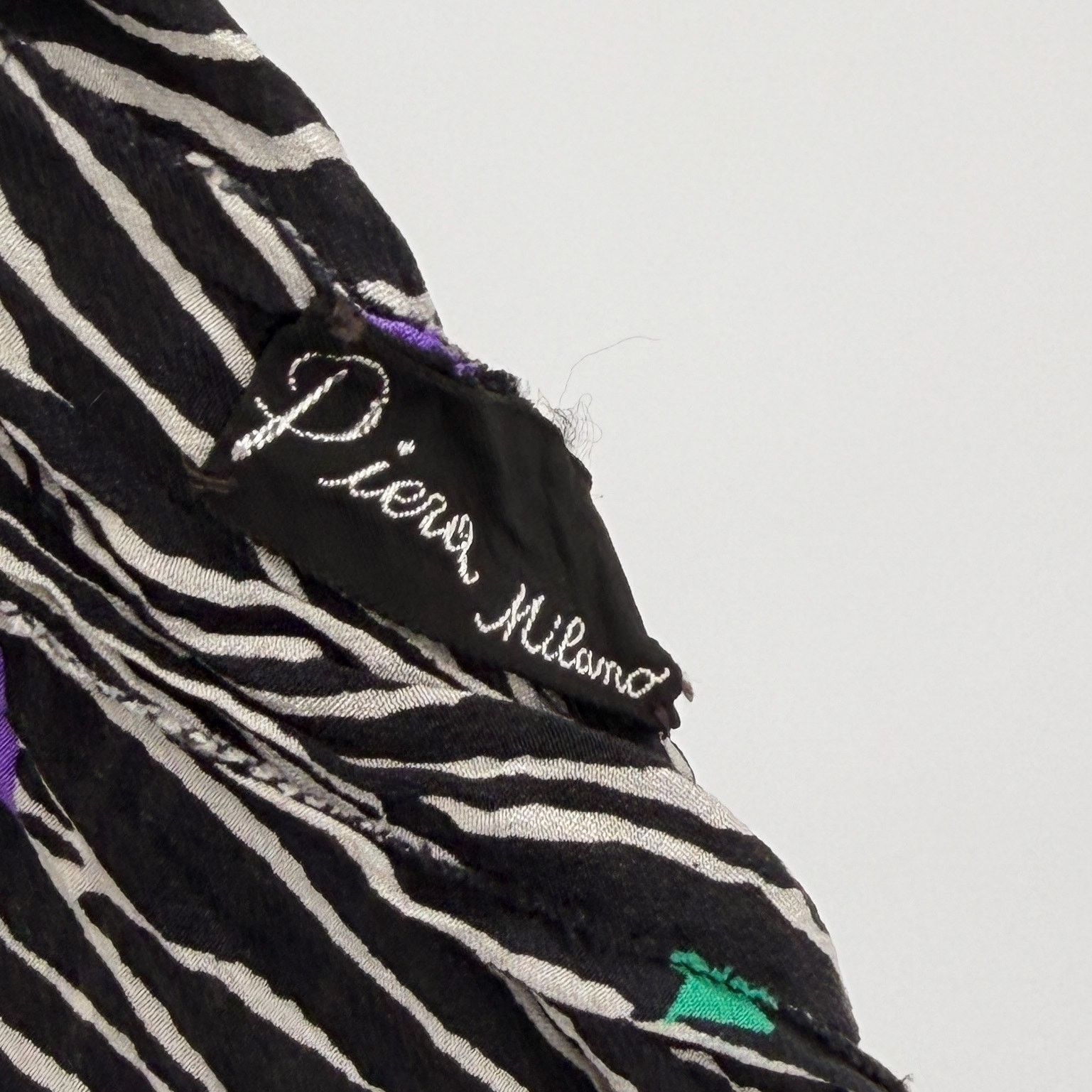 Versace Vintage 80s Black White 100% Silk Abstract Mini Dress Size XS / US 0-2 / IT 36-38 - 7 Thumbnail