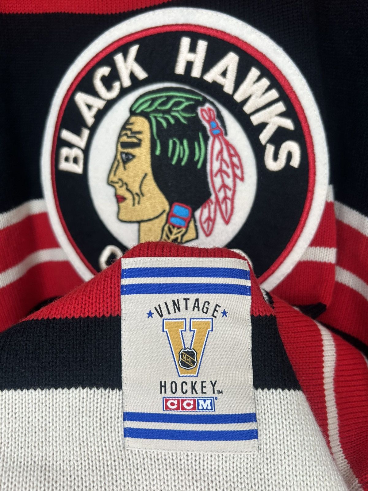 Ccm Vintage CCM Chicago Blackhawks Heritage Knit Jersey Size US L / EU 52-54 / 3 - 7 Thumbnail