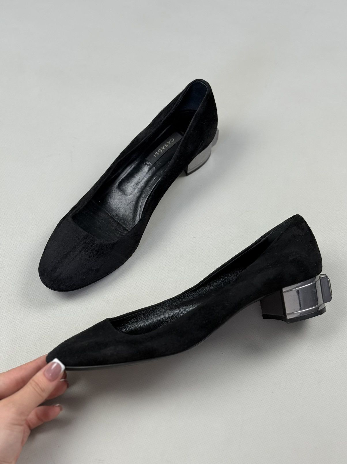 Casadei Casadei Ladies Suede Heels Shoes Size US 10 UK 9 EU 40 Size US 10 / IT 40 - 10 Thumbnail