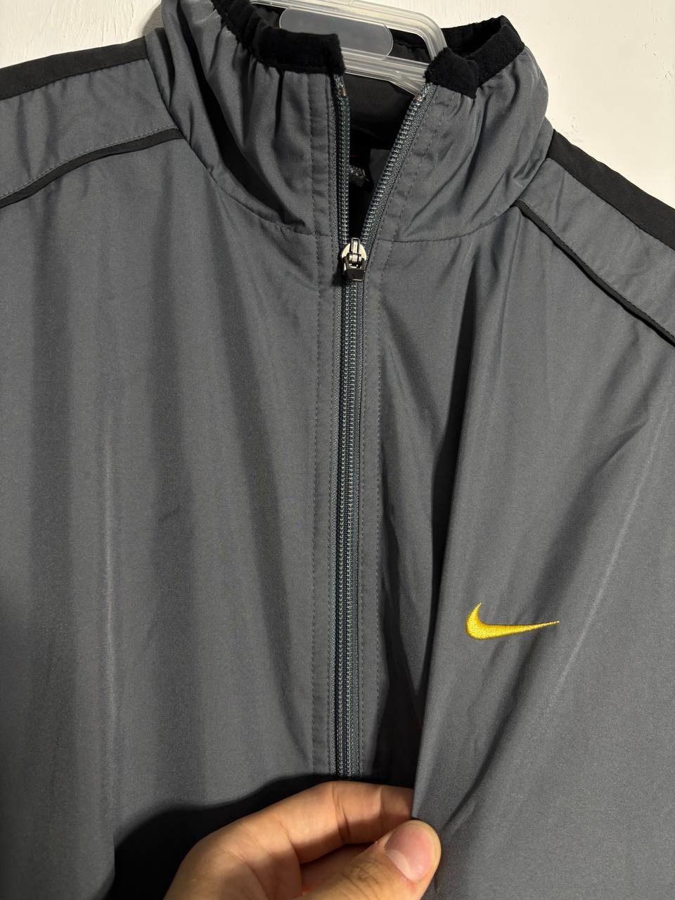 Nike Vintage 90's Nike Nylon Light Jacket Size US M / EU 48-50 / 2 - 2 Thumbnail