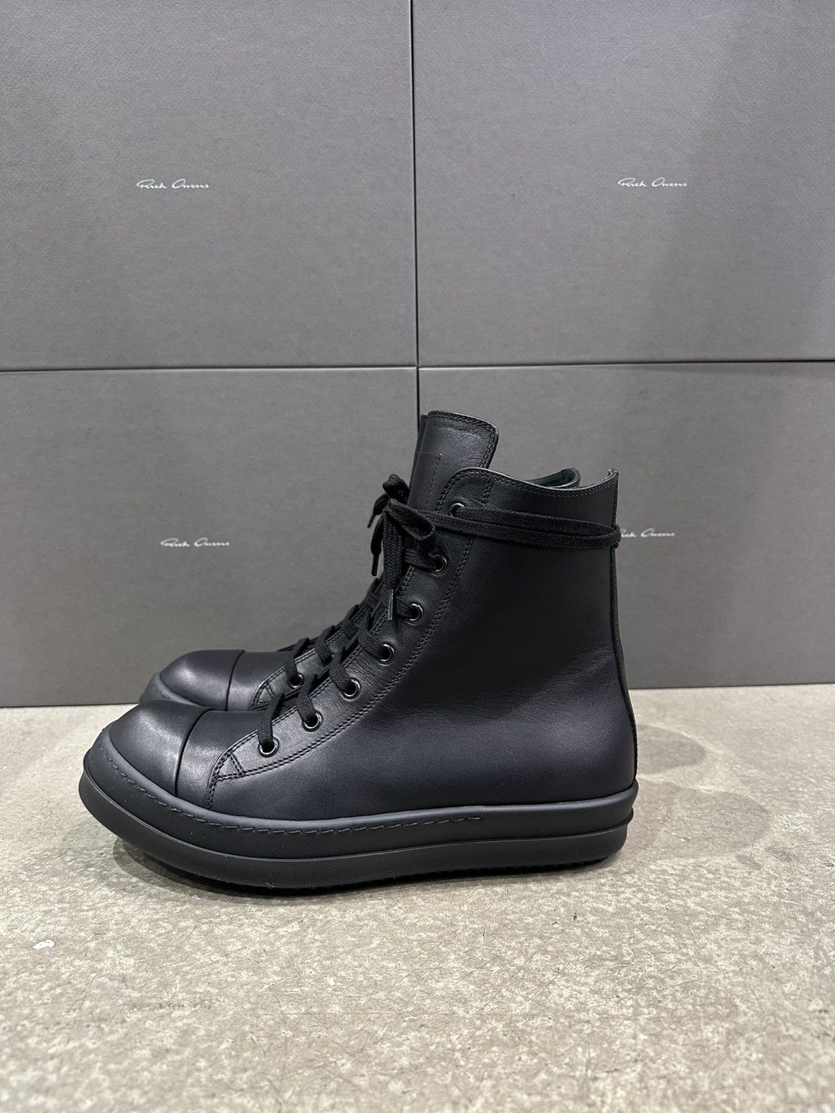 Rick Owens RICK OWENS - Hi Sneaks Black Black Size US 11 / EU 44 - 2 Thumbnail