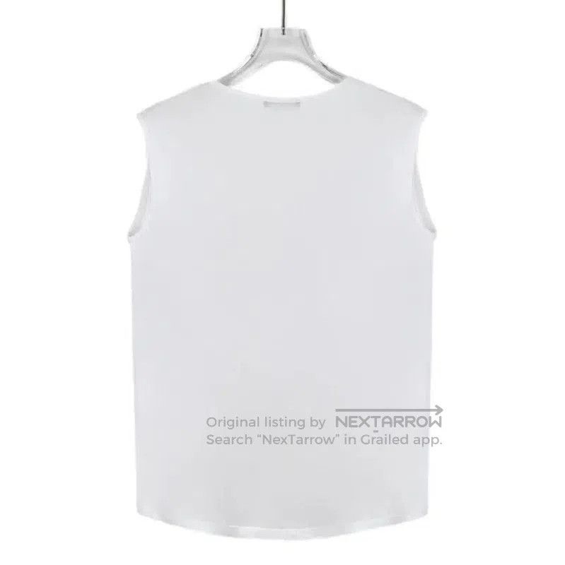 Balmain Balmain White Cotton Women's T-shirt . Size S / US 4 / IT 40 - 1 Thumbnail