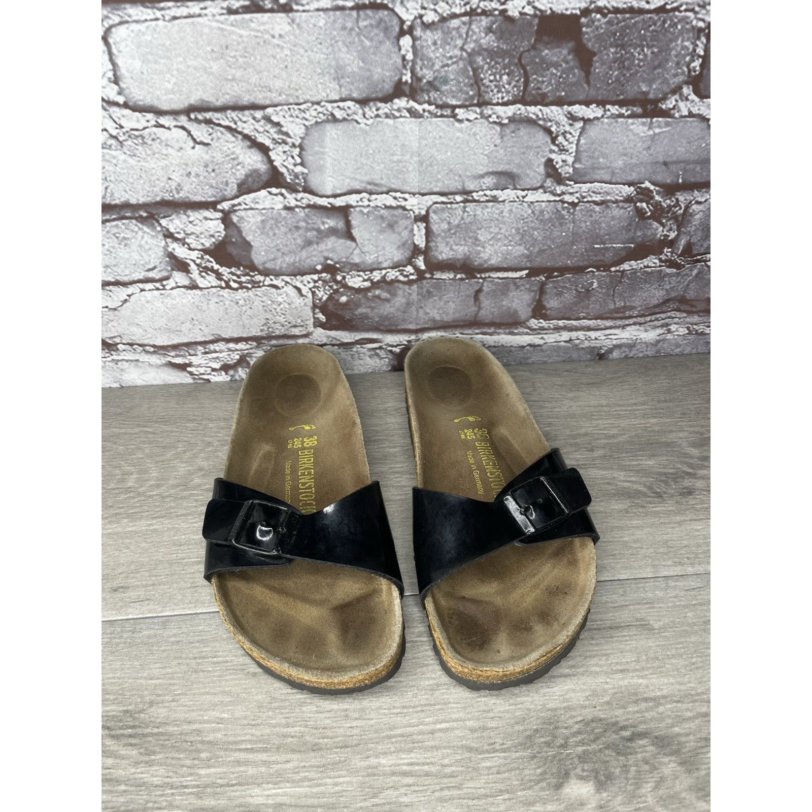 Birkenstock Birkenstock Madrid Black Patent Leather Cork Slide Sandals W Size US 7.5 / IT 37.5 - 12 Thumbnail