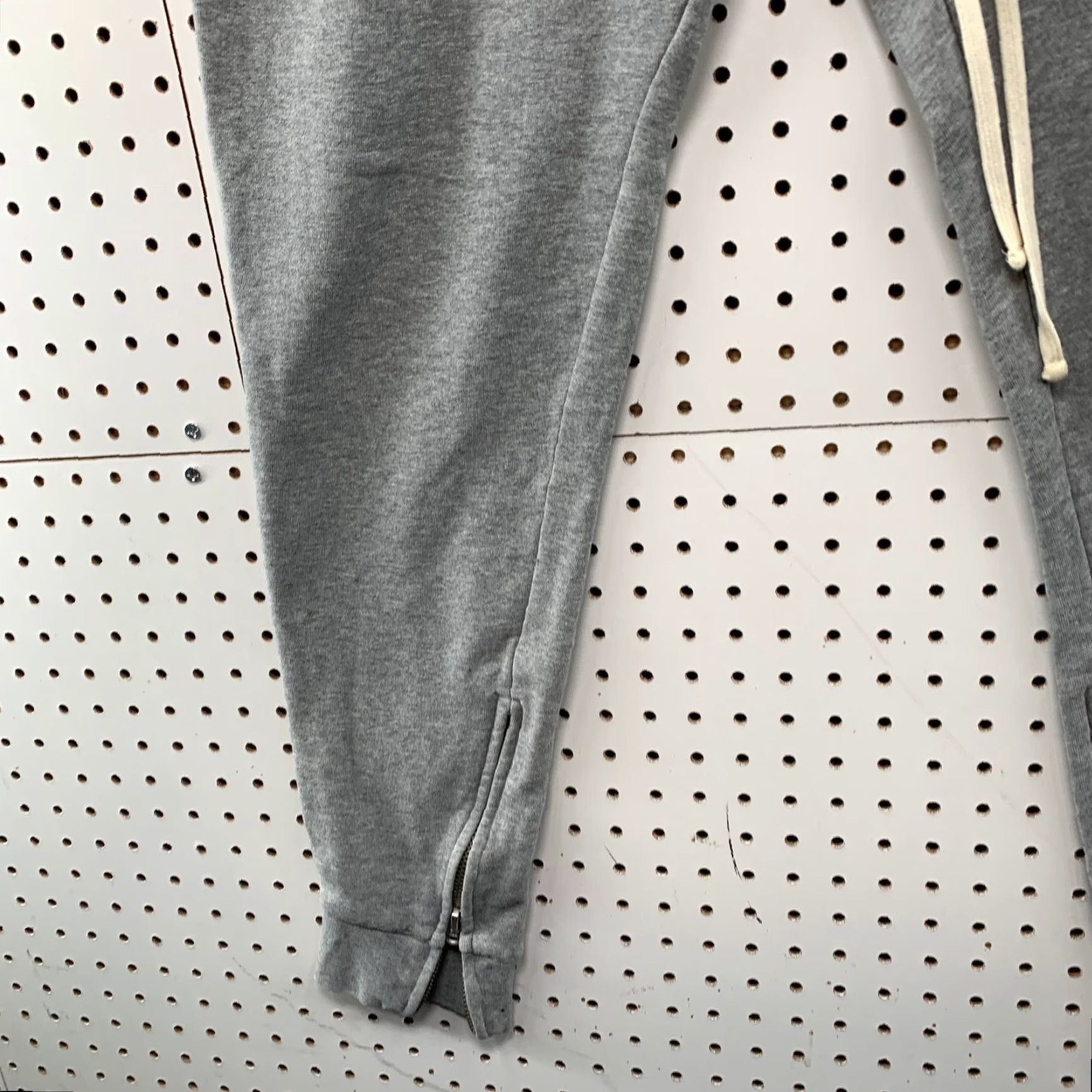 Fear of God Fear Of God FOG Essentials Pants Men L Gray Jogger Zip Ankle 34x30 Size US 33 - 3 Thumbnail
