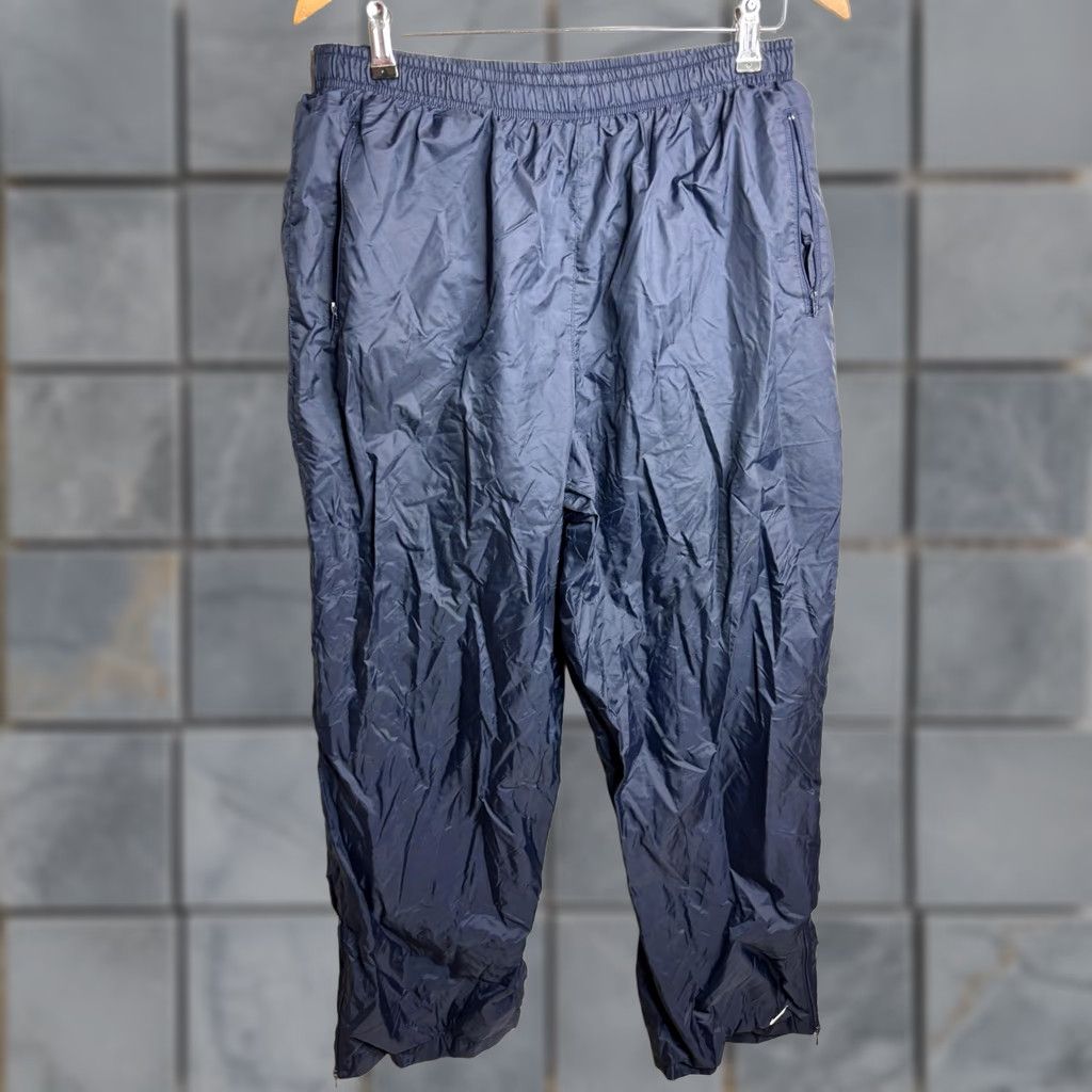 Nike Nike Pants Mens XL Blue Nylon Track Lined Elastic Waist Zip Pockets Warm Up Size US 36 / EU 52 - 1 Thumbnail