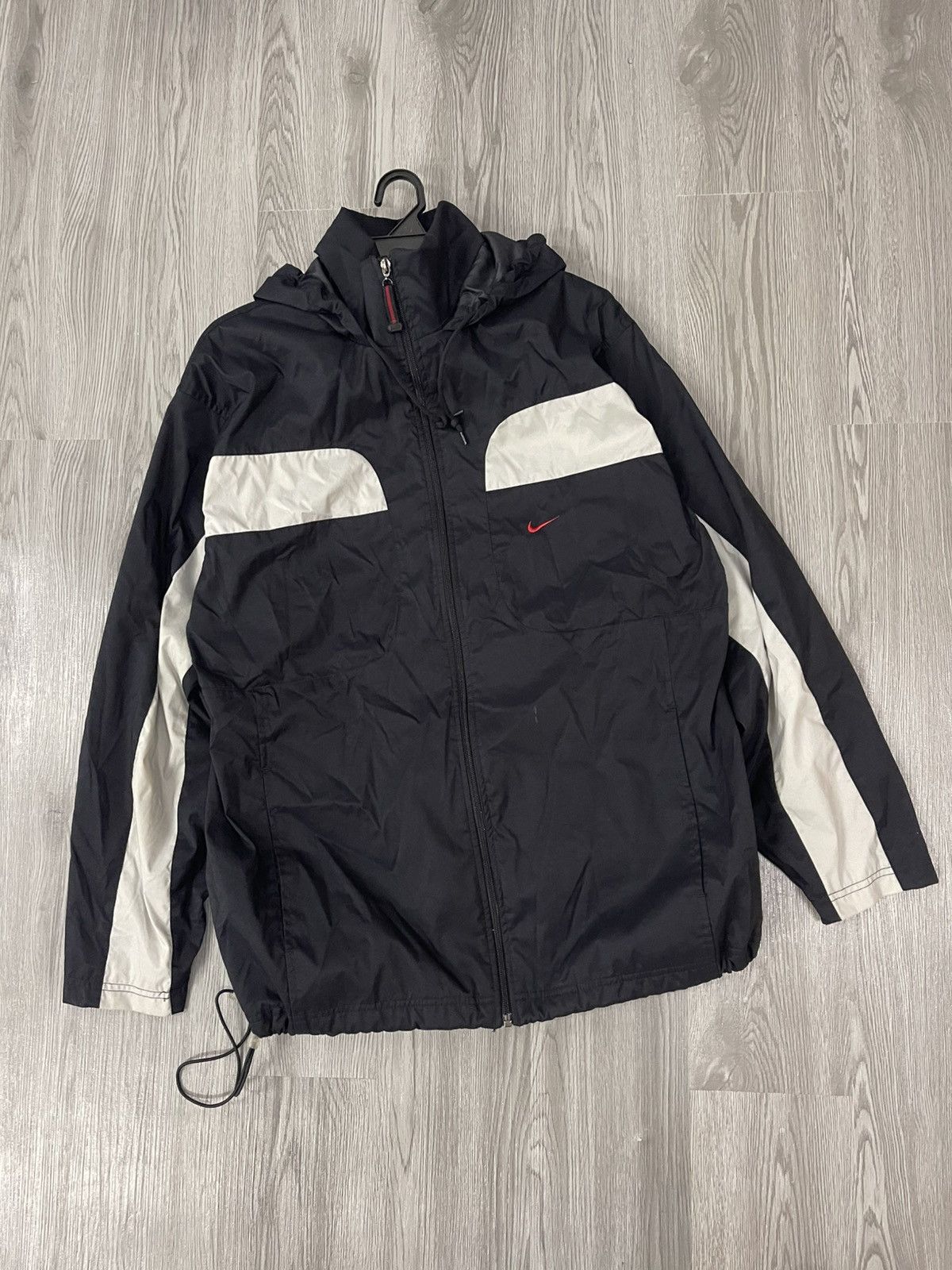 Nike × Vintage Vintage Nike Nylon Jacket Size US L / EU 52-54 / 3 - 3 Thumbnail