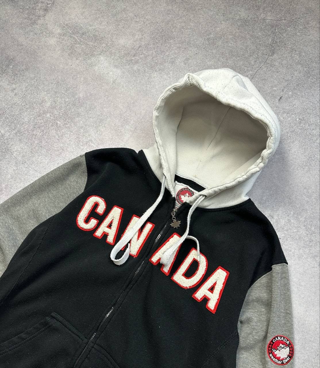 Canada West Vintage Canada Zip Hoodie, Size L – Cozy & Timeless Streetwe Size US L / EU 52-54 / 3 - 2 Thumbnail