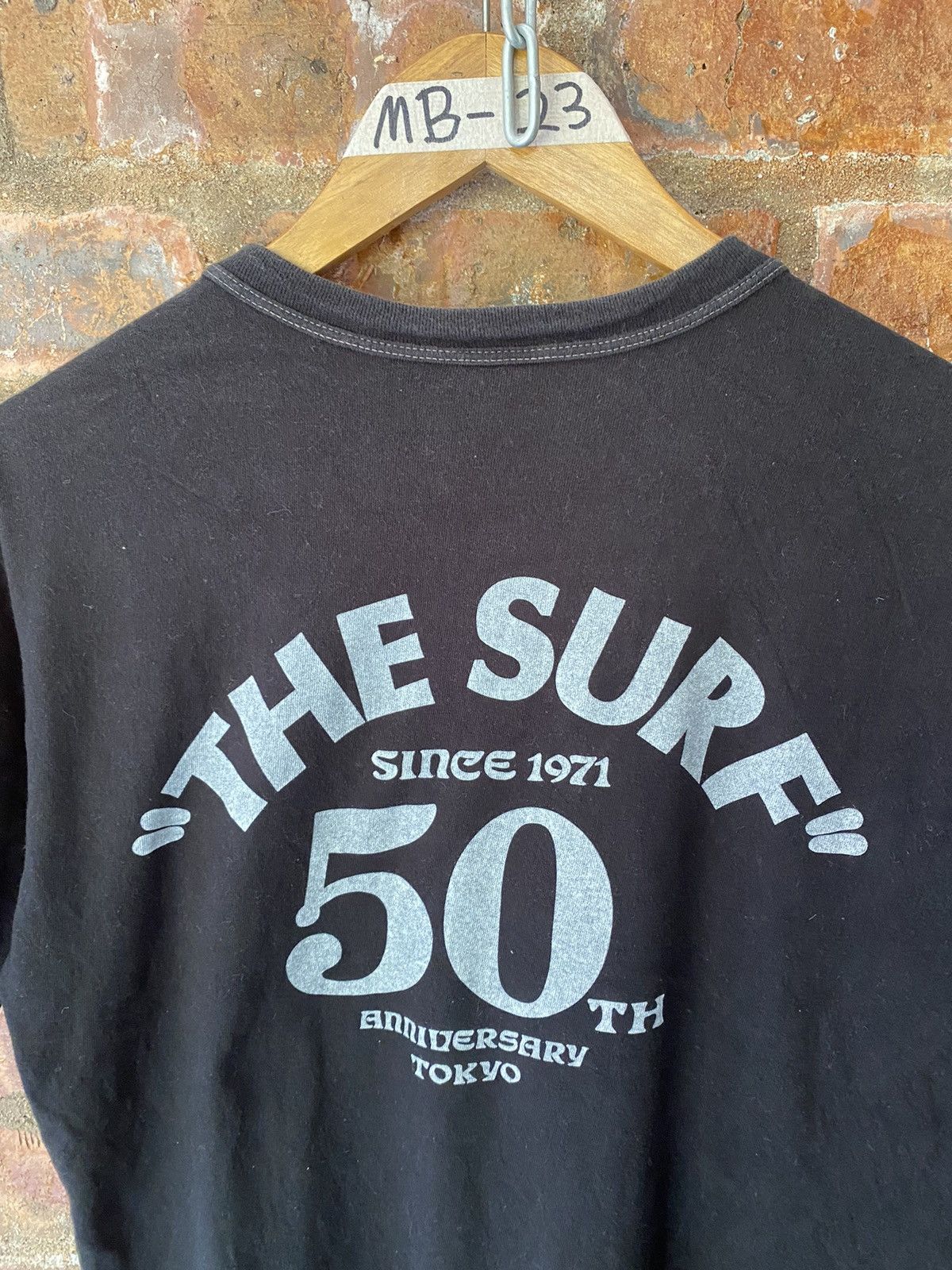 Whitesville 1971s surf Tokyo Anniversary tee Size US M / EU 48-50 / 2 - 5 Thumbnail