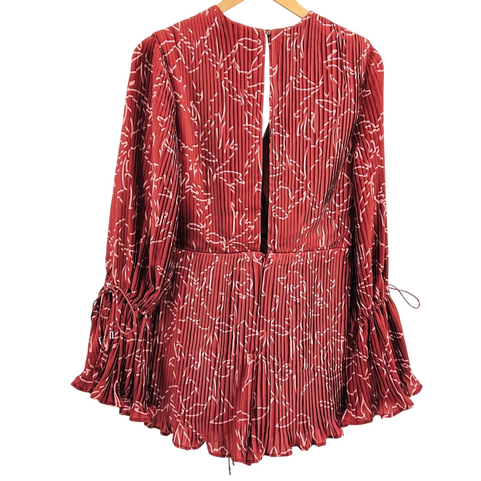 Other C/Meo Collective Red Dream Chaser Sexy Micro Pleat Playsuit Size 34" / US 12 / IT 48 - 5 Thumbnail