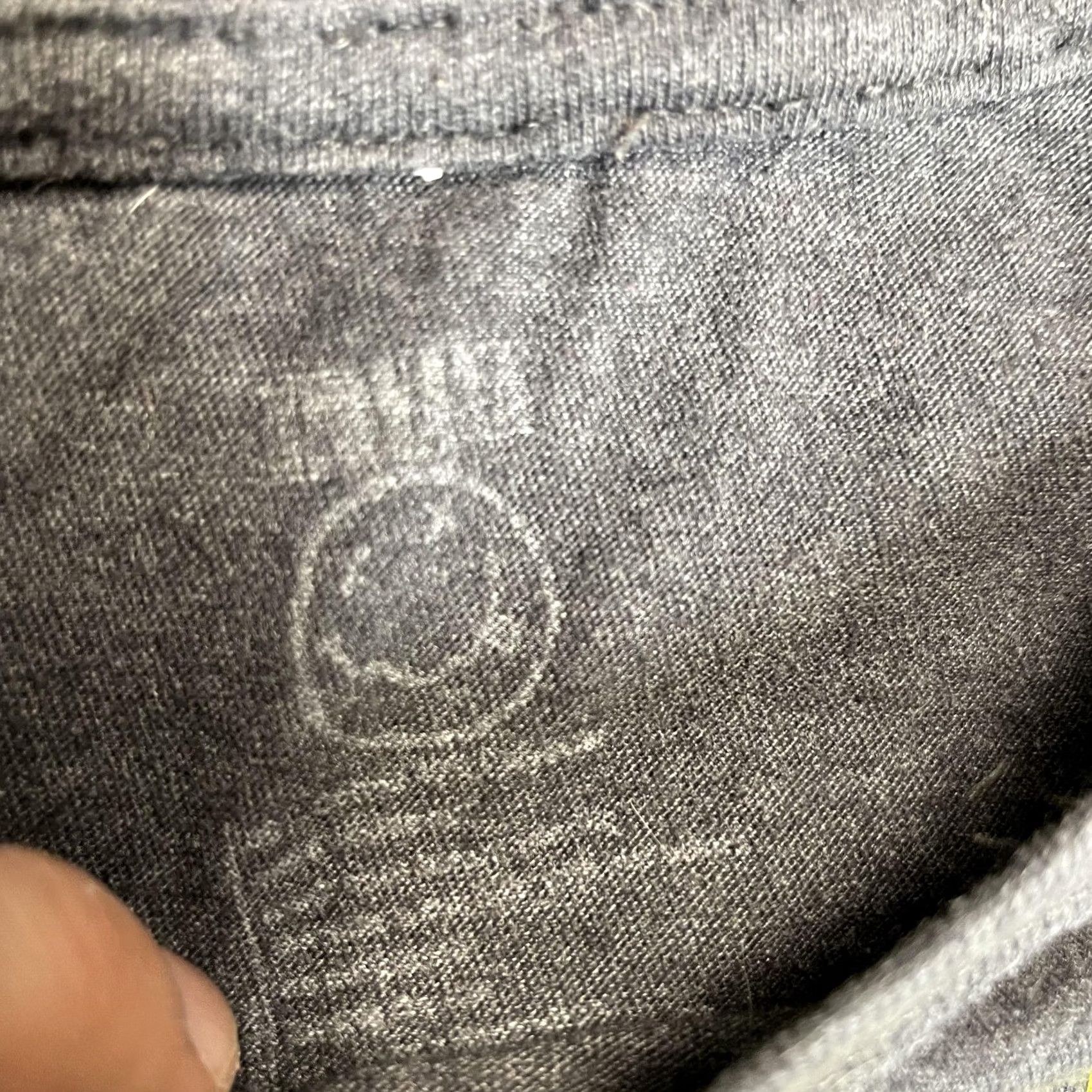 Logo 7 Nirvana Shirt Mens XS Gray Multicolor Smiley Face Logo Graphic Band Rock Tee Size US XS / EU 42 / 0 - 2 Thumbnail