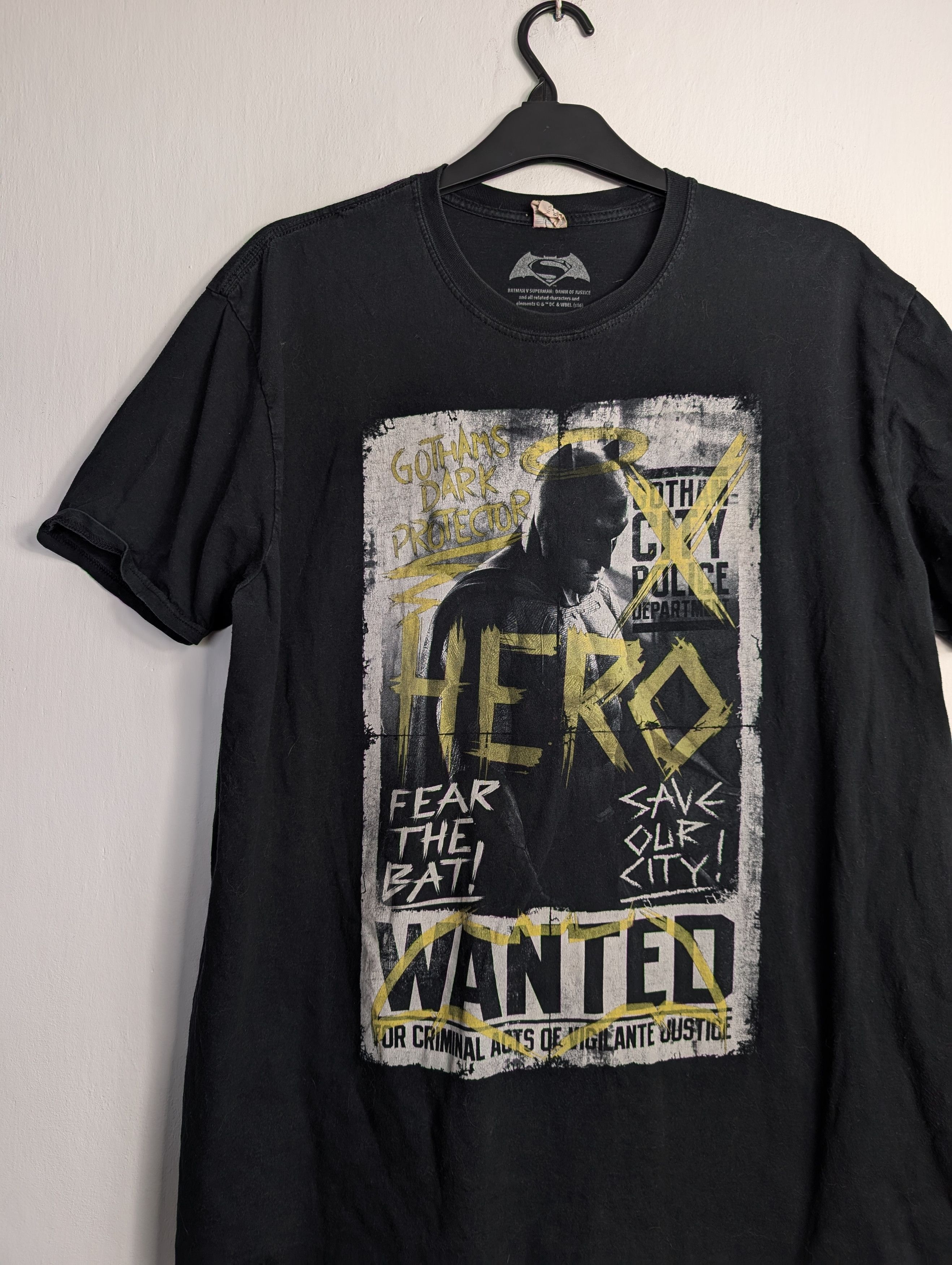 DC Comics Batman Dawn of Justice DC Comics T-Shirt Graphic Tee Size US XXL / EU 58 / 5 - 2 Thumbnail