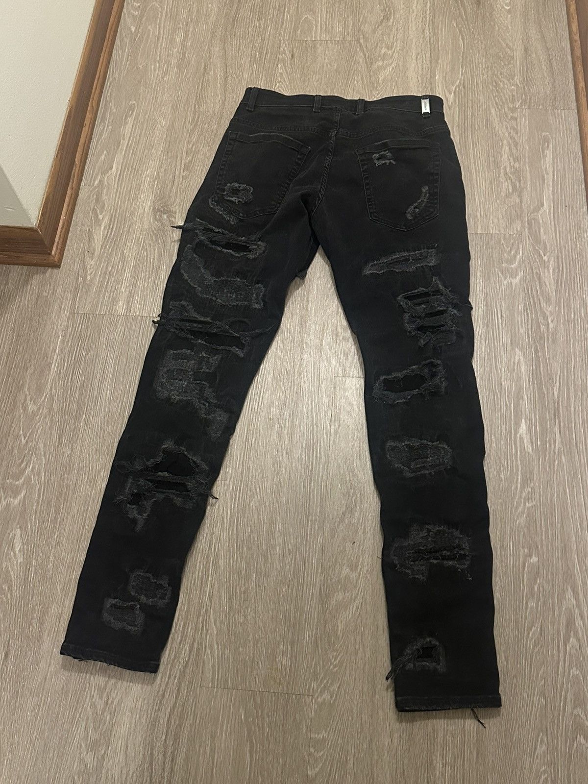 Represent Clo. Represent Distressed Black Denim Jeans Size 34 Size US 34 / EU 50 - 3 Thumbnail