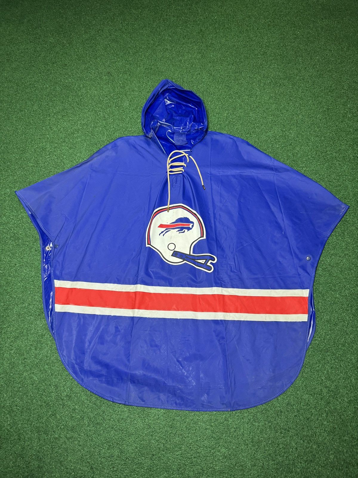Vintage Buffalo Bills M Vinyl Rain Coat Jacket Poncho Vintage NFL Size US M / EU 48-50 / 2 - 1 Thumbnail