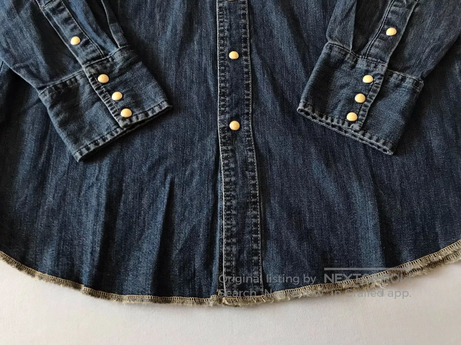 Wrangler Wrangler x Yellowstone Dutton Ranch Denim Shirt. Size US L / EU 52-54 / 3 - 4 Thumbnail
