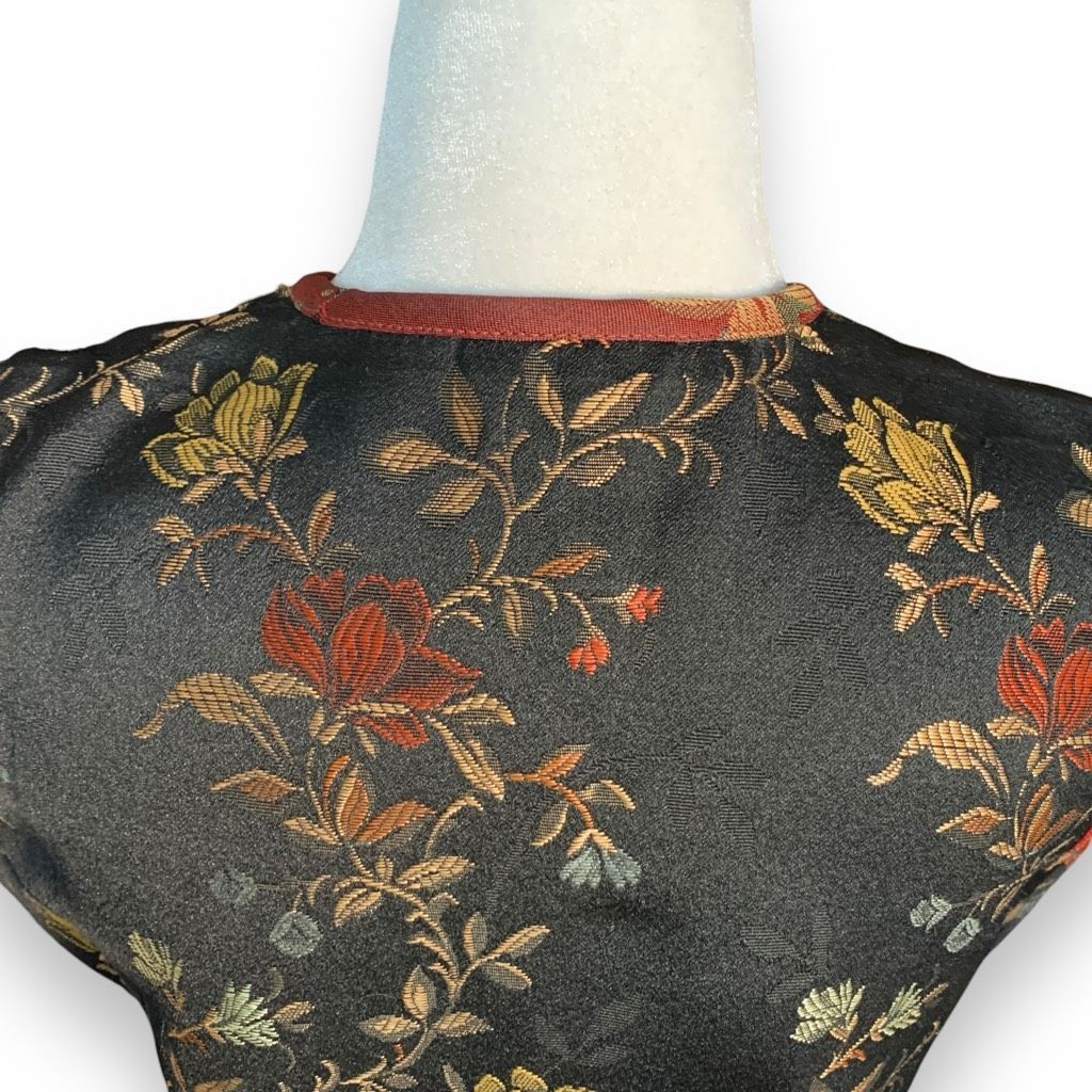 Coldwater Creek Vintage Coldwater Creek Vest Burgundy Floral Tapestry Patchw Size S / US 4 / IT 40 - 5 Thumbnail