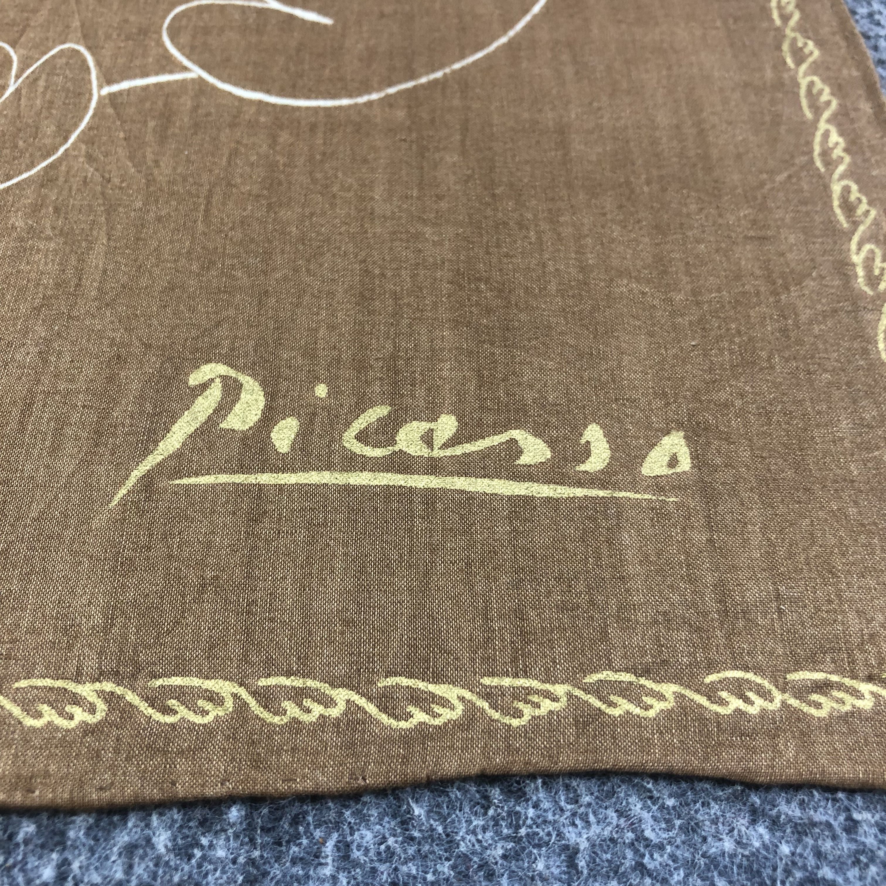 Vintage Picasso Pigeon Handkerchief Neckerchief Bandana H1455 Size ONE SIZE - 5 Thumbnail