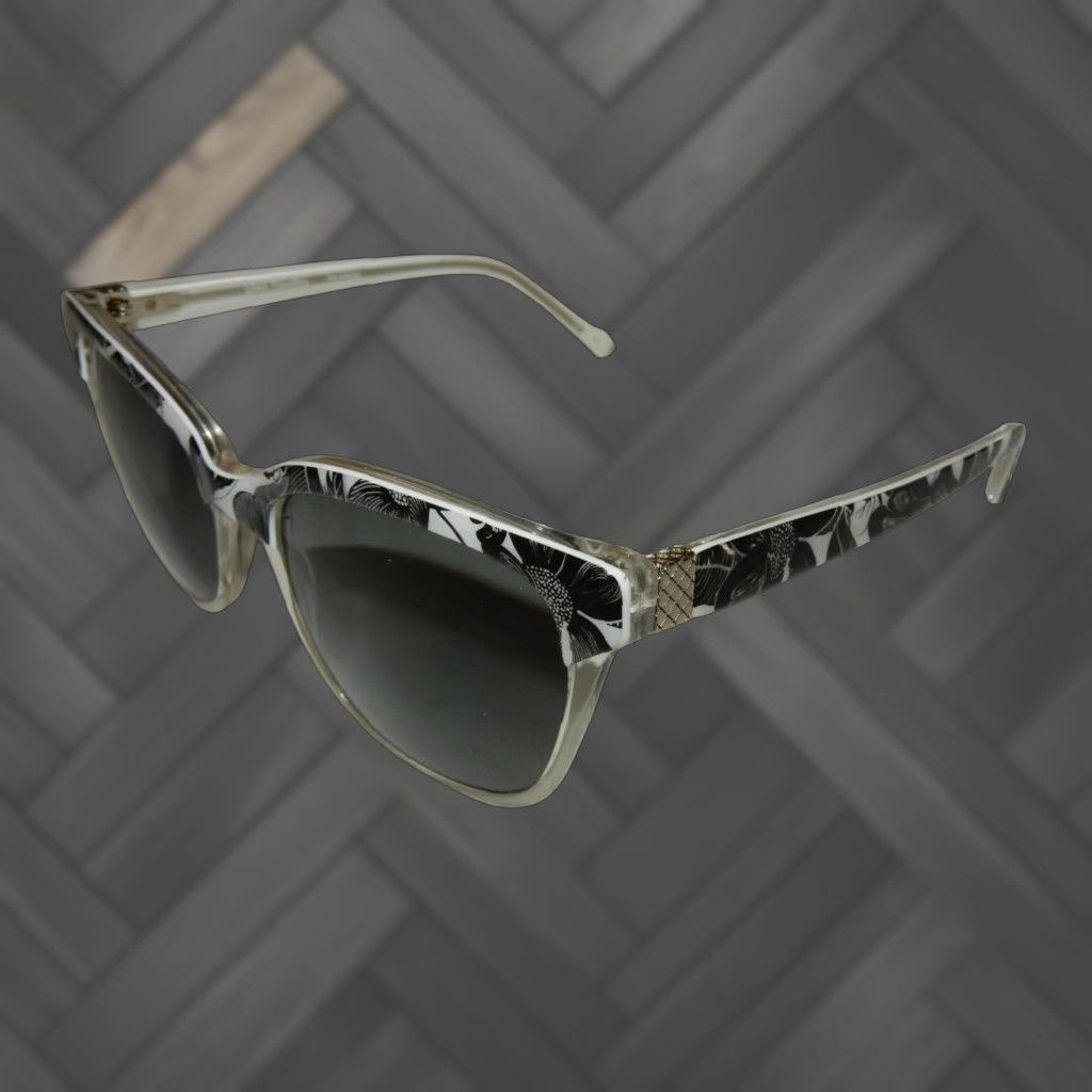Vera Bradley Vera Bradley Sunglasses Frames Only Women Black & White Midnight Paisley 56mm 16mm 135mm Size ONE SIZE - 1 Thumbnail