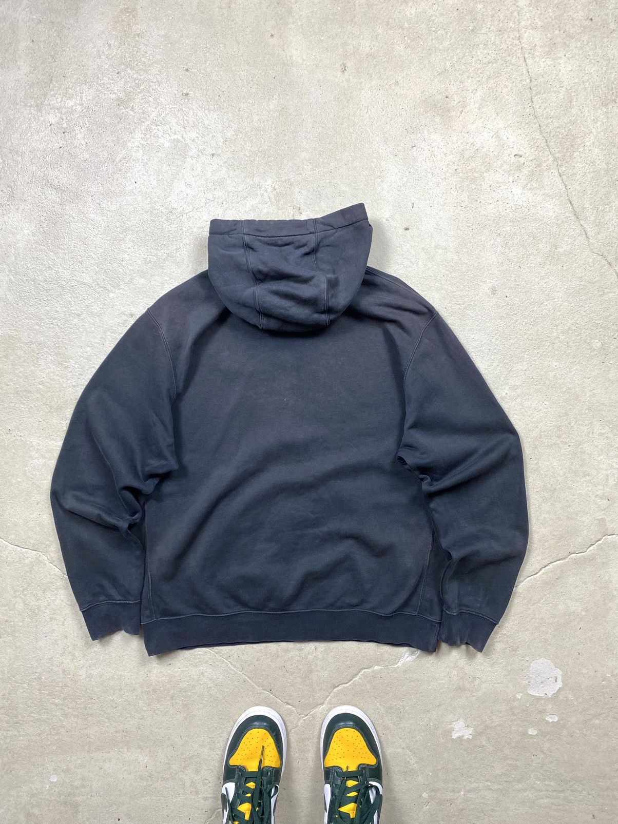 Nike Y2K Vintage Faded Nike Hoodie Hype Travis Scott Style Size US M / EU 48-50 / 2 - 11 Thumbnail