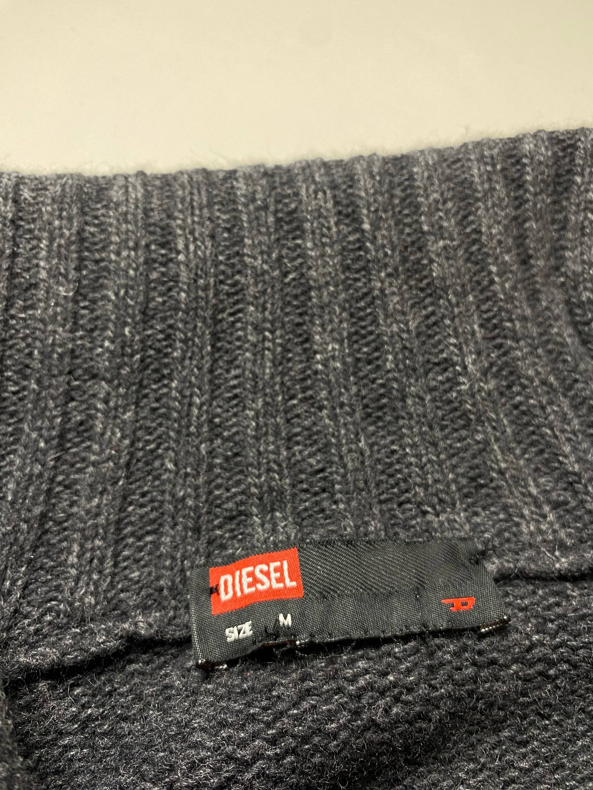 Diesel Vintage Diesel Wool Sweater 90's Size US M / EU 48-50 / 2 - 2 Thumbnail