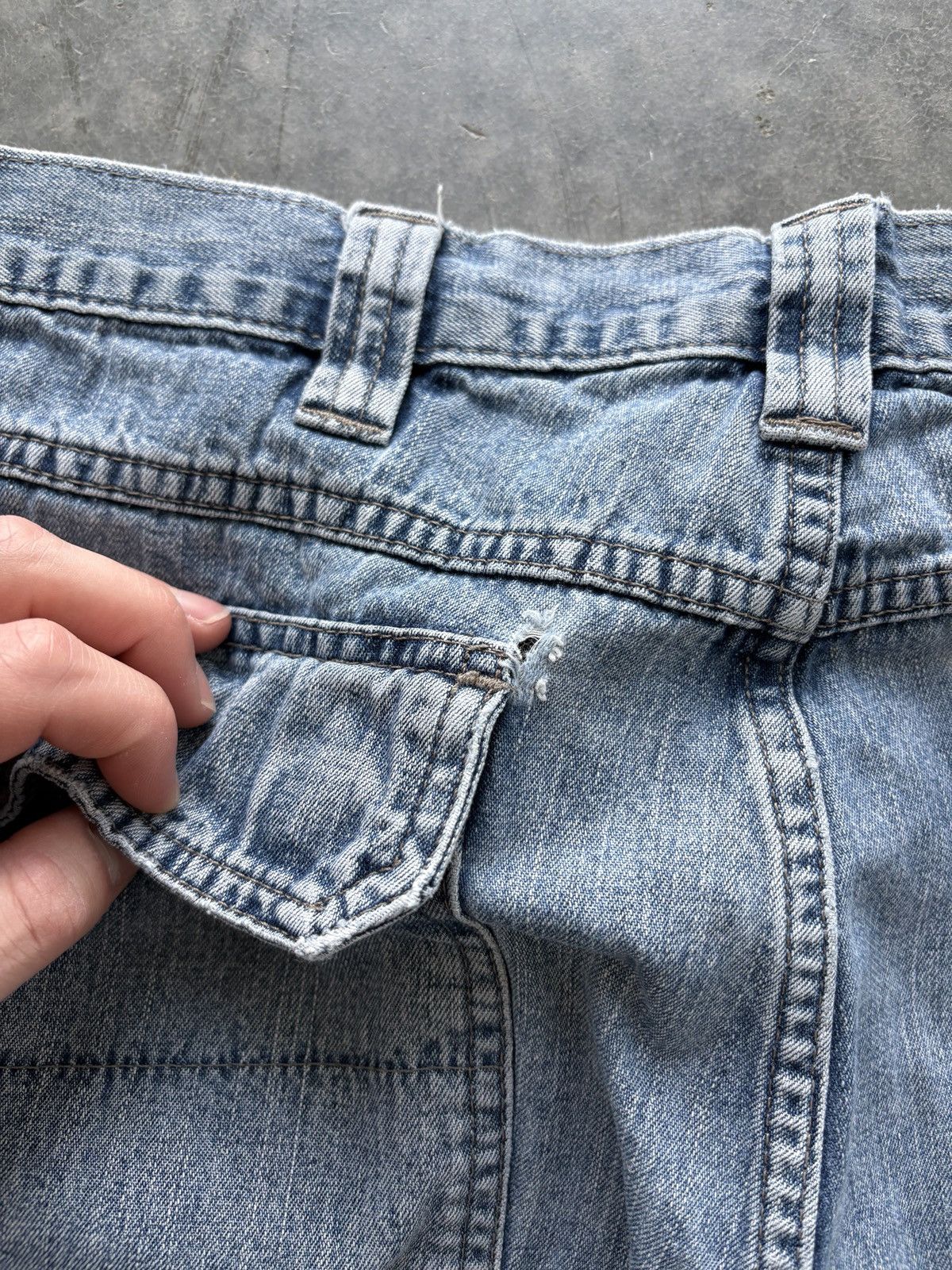Wrangler Vintage Y2K Wrangler Cargo Jean Shorts Size 36 Distressed Size US 36 / EU 52 - 9 Thumbnail