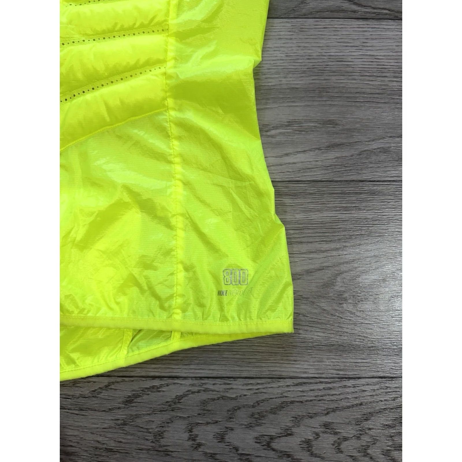 Nike Nike Vest Womens S Neon Green Aeroloft Down Puffer Running Women Size Size S / US 4 / IT 40 - 4 Thumbnail