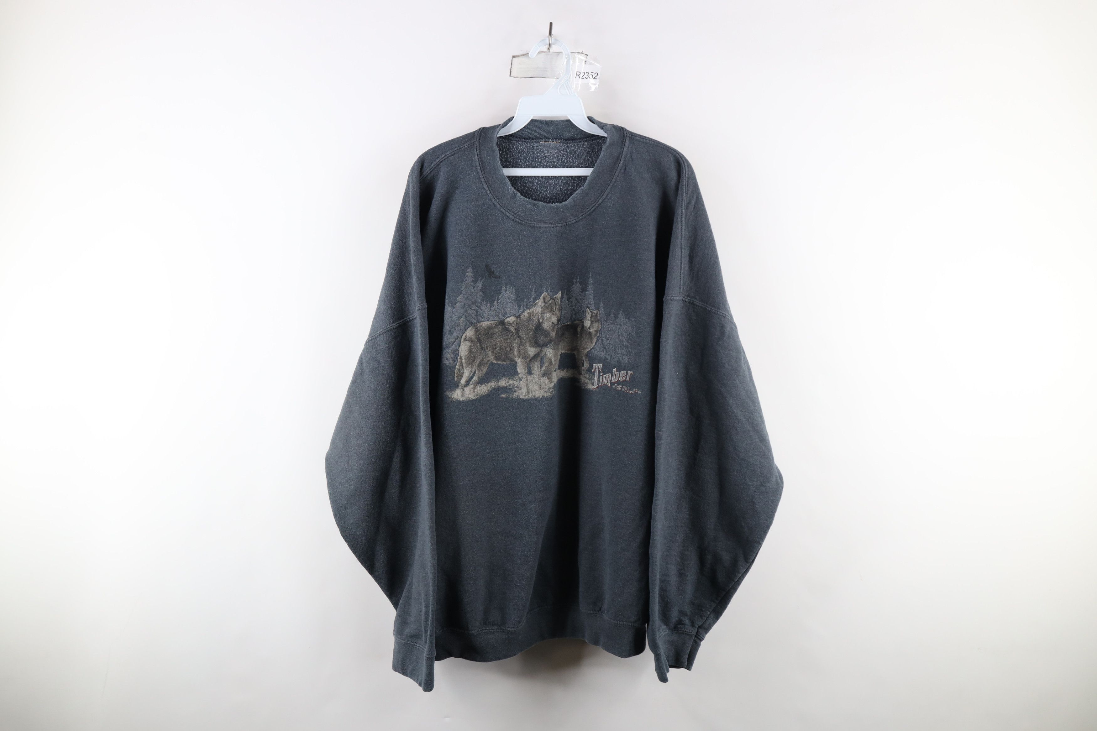 Vintage Vintage 90s Streetwear Out Timber Wolf Nature Sweatshirt Size US XXL / EU 58 / 5 - 1 Thumbnail