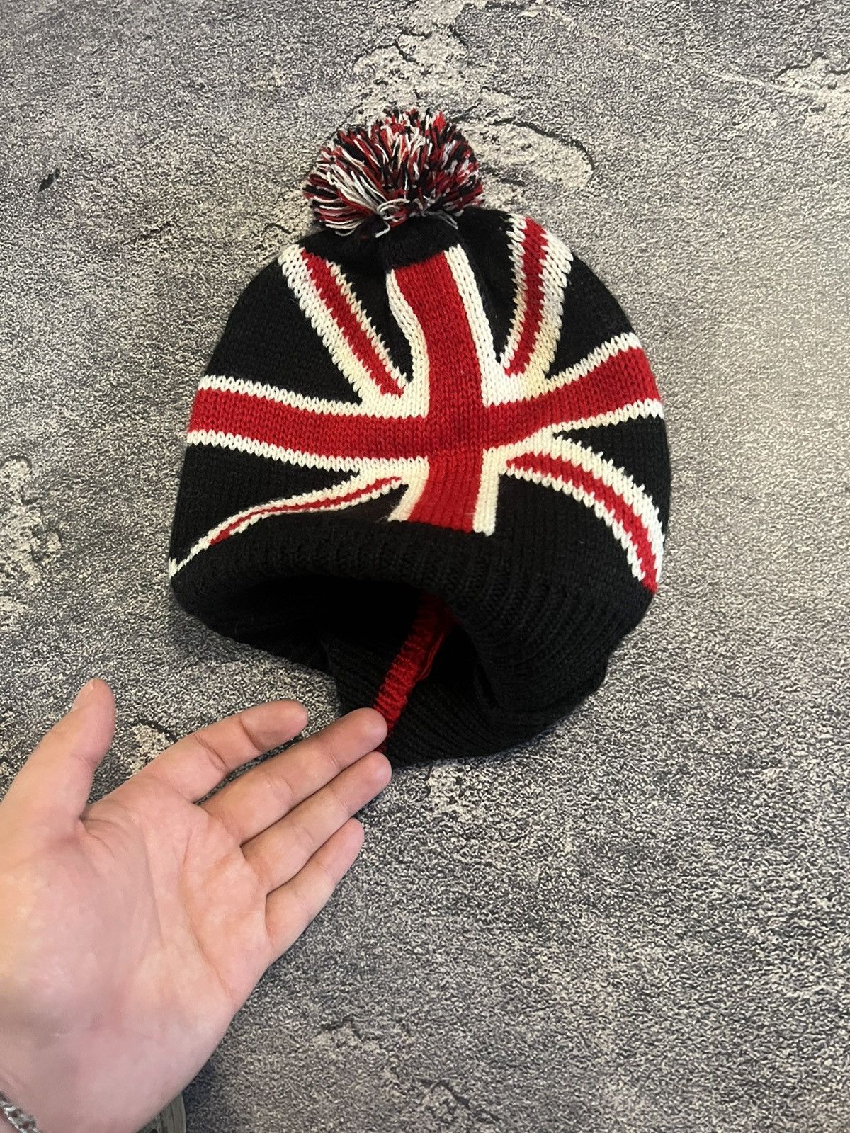 Vintage Glamour Y2K Hat / Streetwear Style / If Six Was Nine Style Size ONE SIZE - 6 Thumbnail