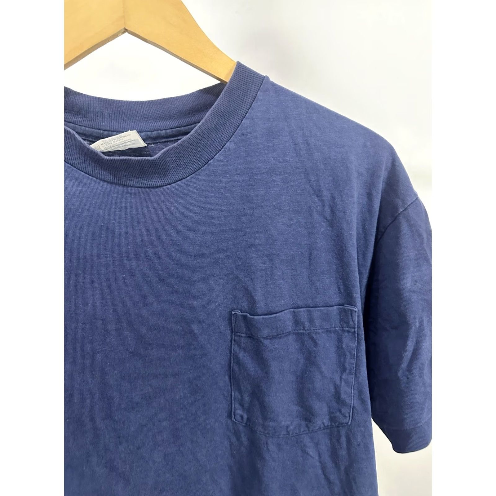 Hanes VINTAGE 80s Hanes Beefy Work T-Shirt XL Blue Worn Cotton Pocket Front WIP Mens Size US XL / EU 56 / 4 - 5 Thumbnail